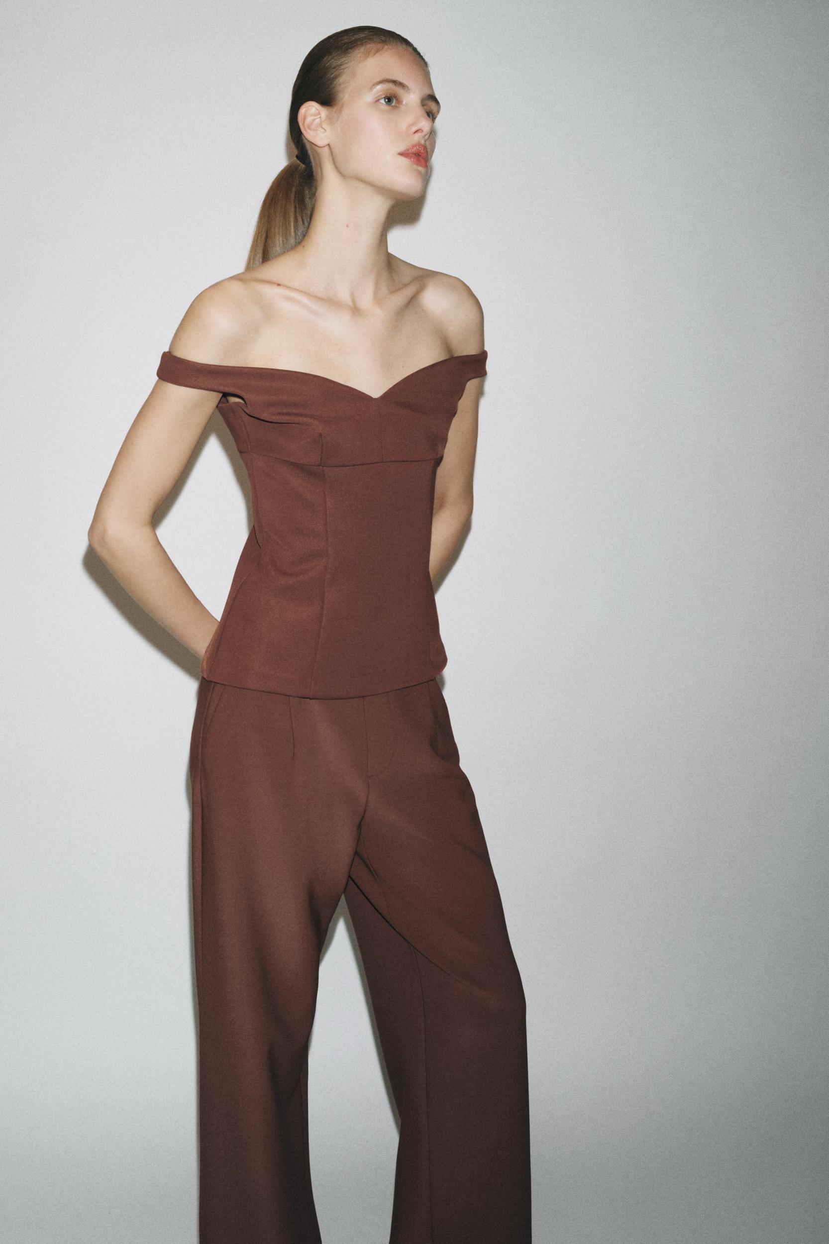 WIDE LEG CREPE PANTS Product Image