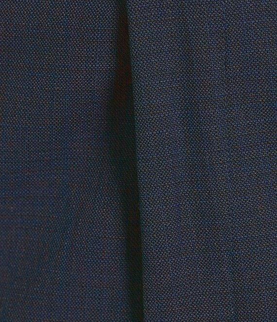 Roundtree & Yorke travelSMART Classic Fit Solid Texture Dress Pants Product Image
