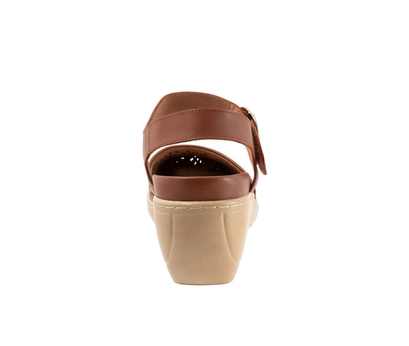 Women's Softwalk Mabelle Perf Clogs Product Image