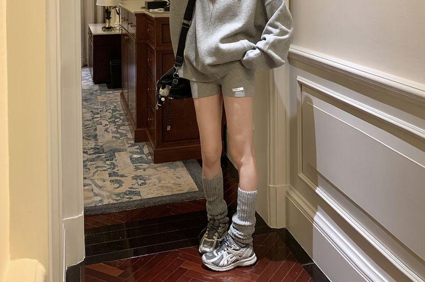 Hooded Plain Zip-Up Jacket / Hot Pants Product Image