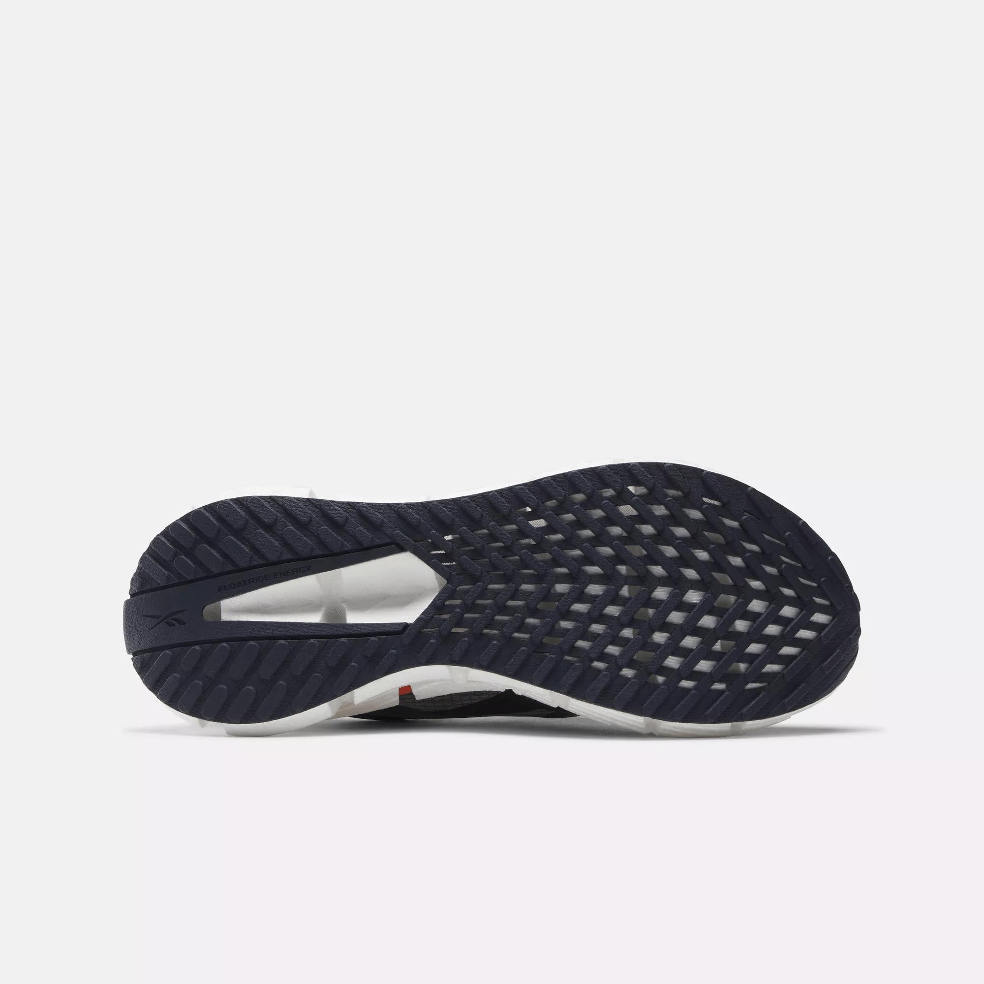 Men's FloatZig 1 Shoes Male Product Image