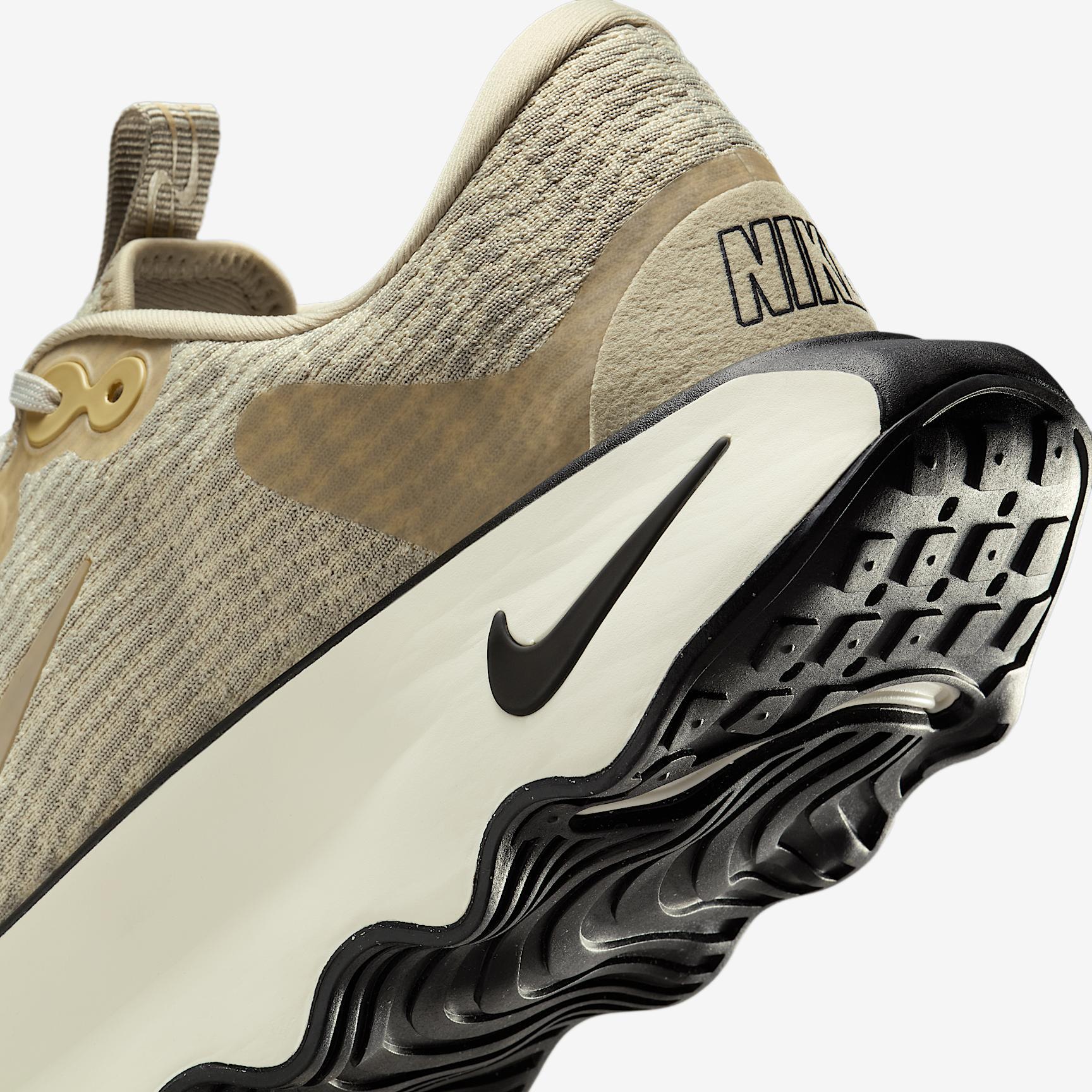 Nike Men's Motiva Walking Shoes Product Image
