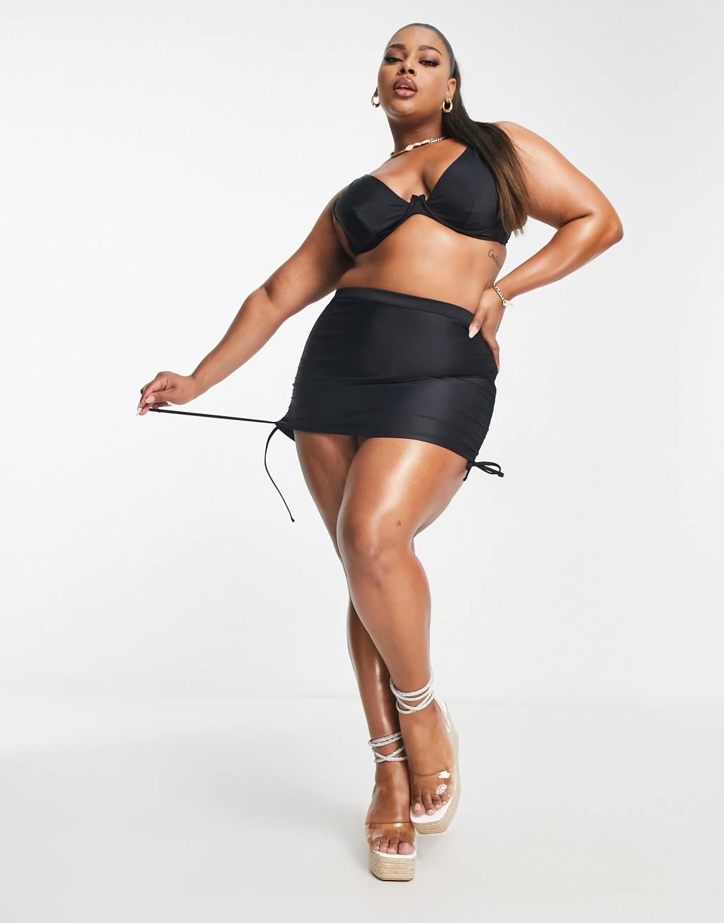 ASOS DESIGN Curve Maya mix and match step front underwire bikini top in black Product Image