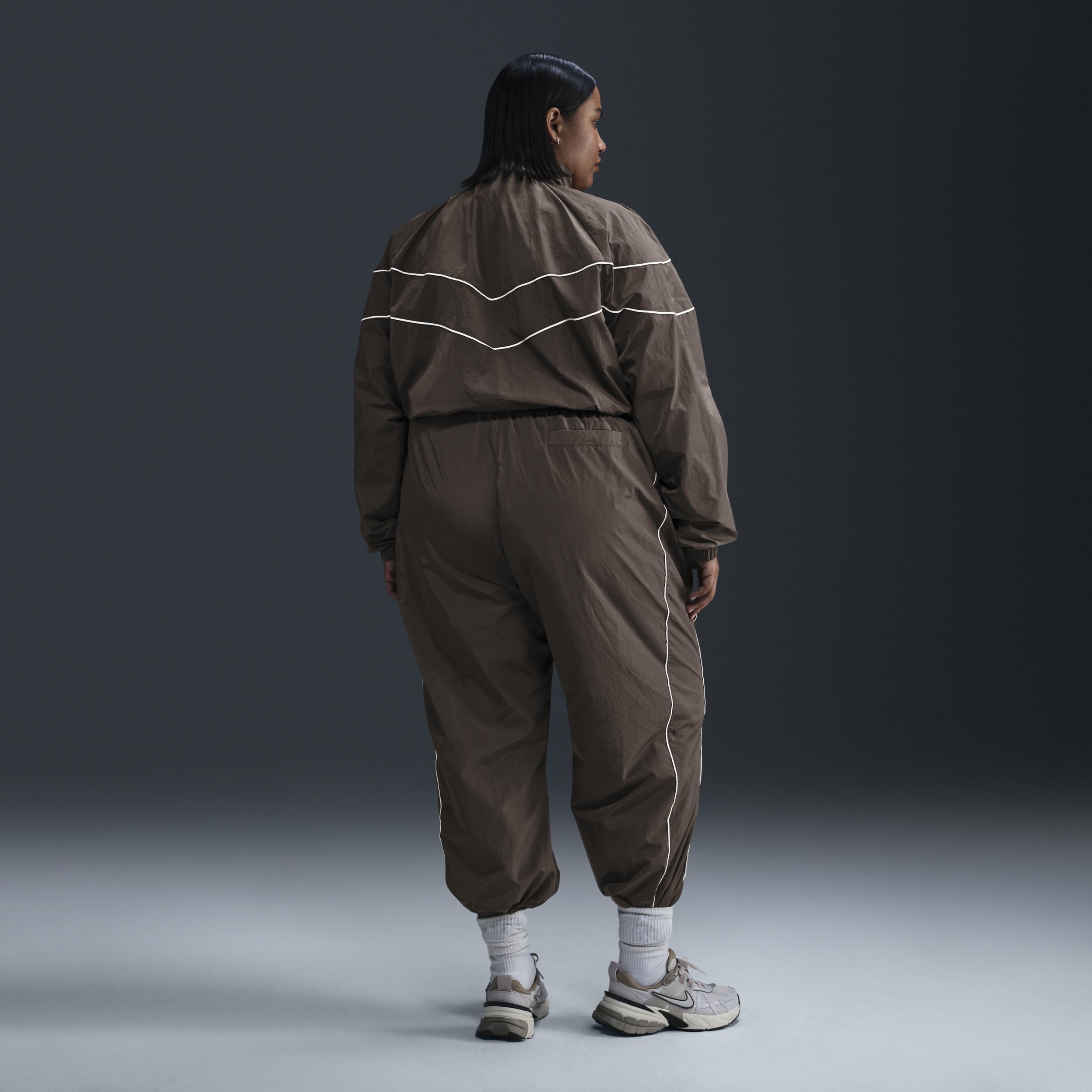 Nike Women's Windrunner Loose UV Woven Full-Zip Jacket (Plus Size) Product Image