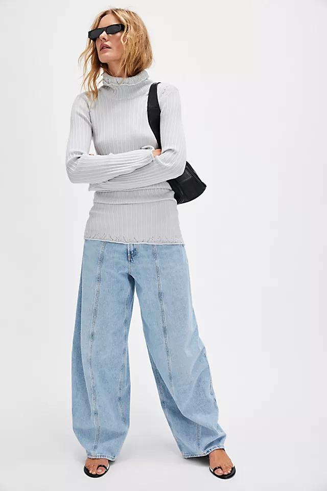 Allira Turtleneck Product Image