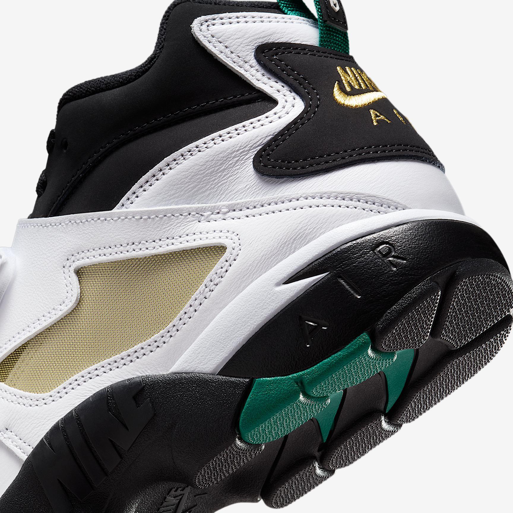 Nike Air Diamond Turf '93 Men's Shoes Product Image