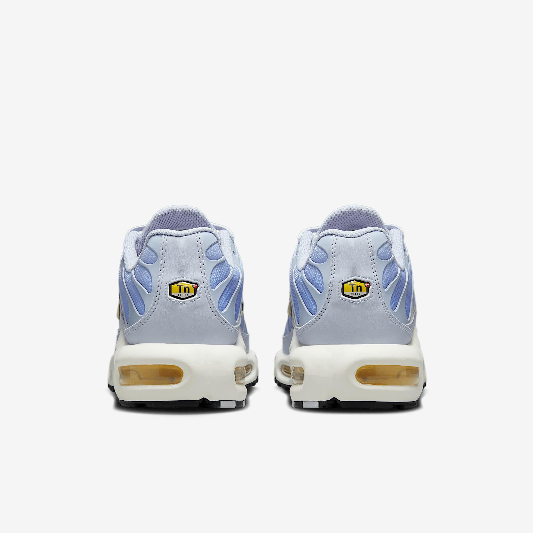 Nike Air Max Plus Women's Shoes Product Image