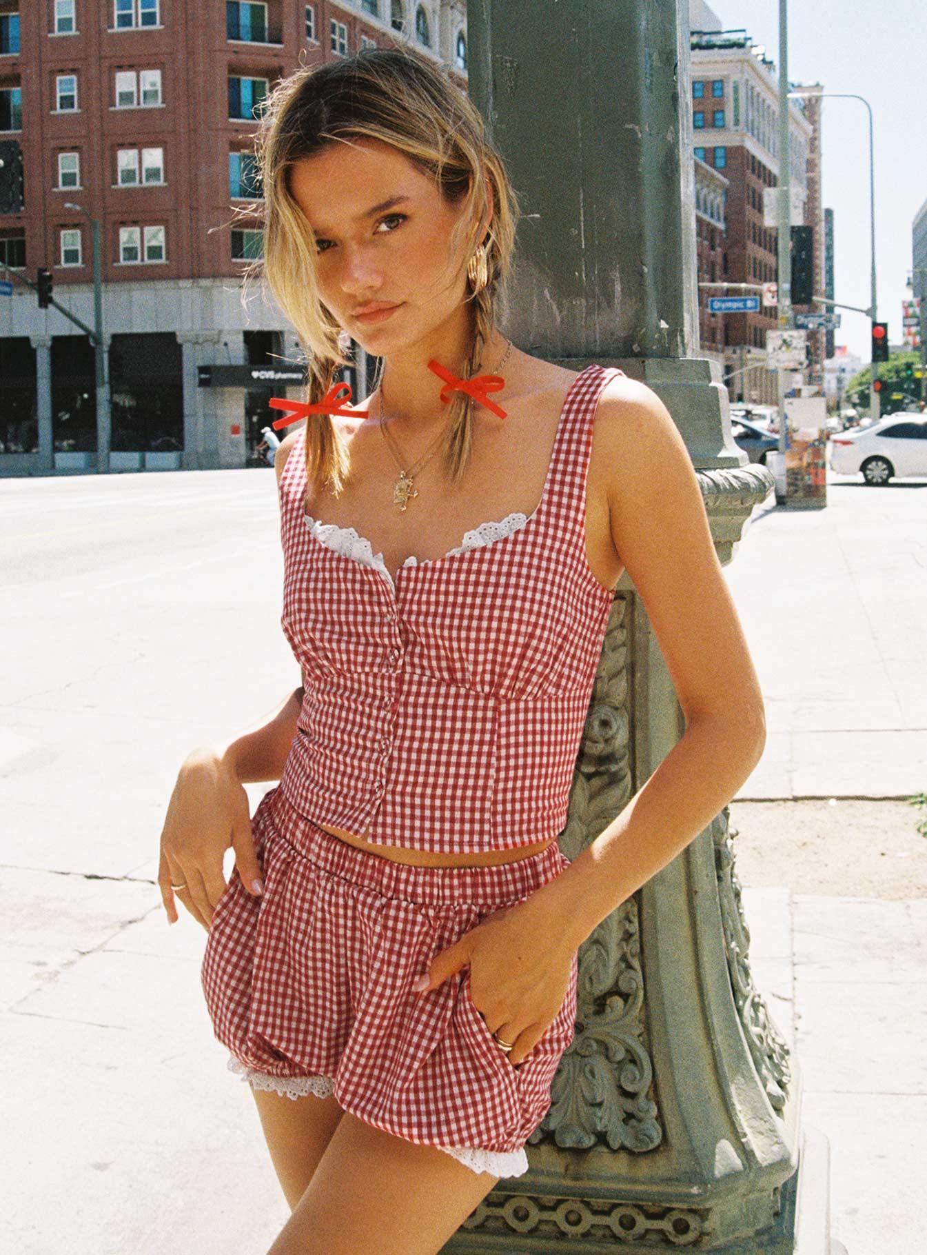 Bruncheon Top Red / White Product Image