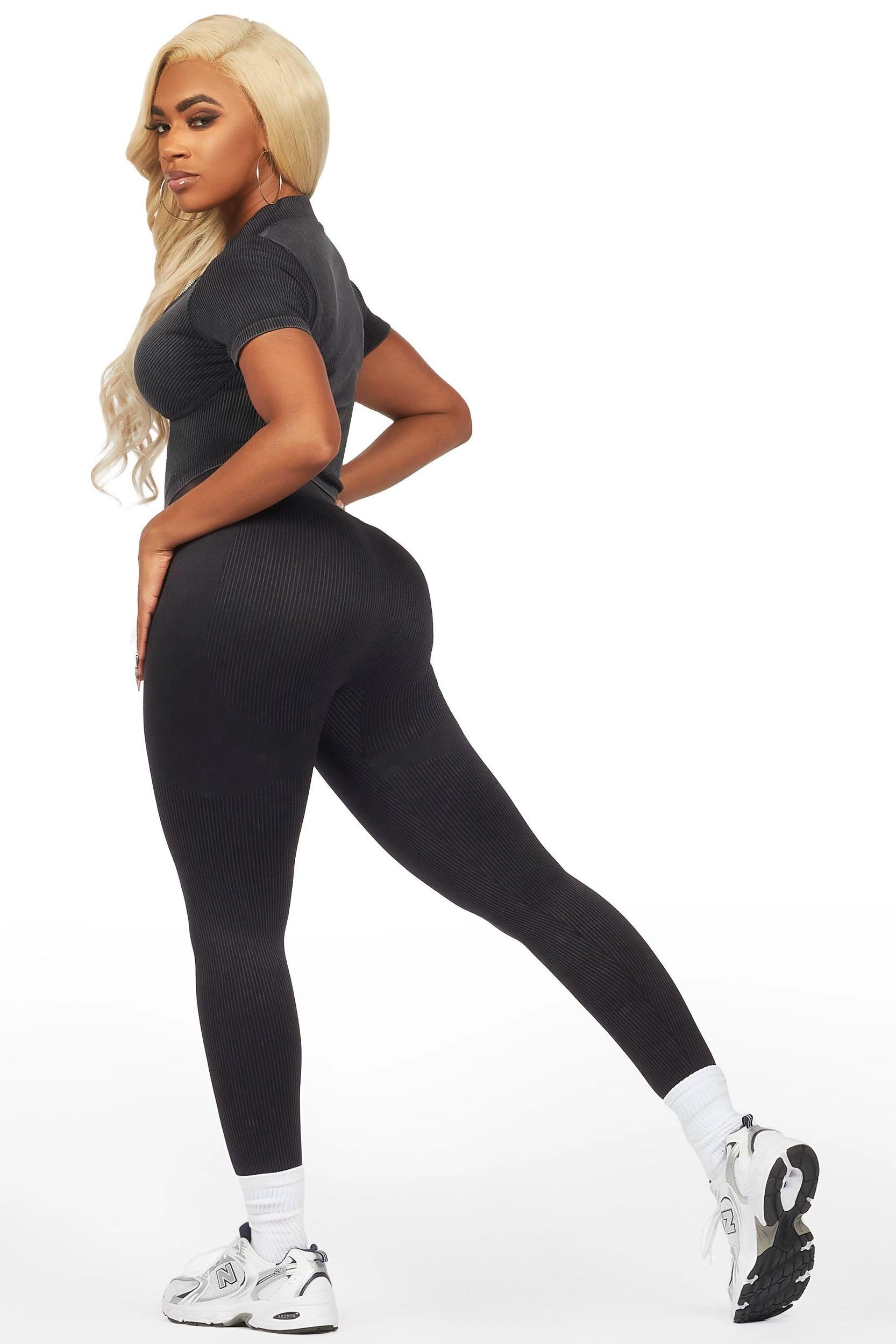 Catira Black Short Sleeve Active Set Female Product Image