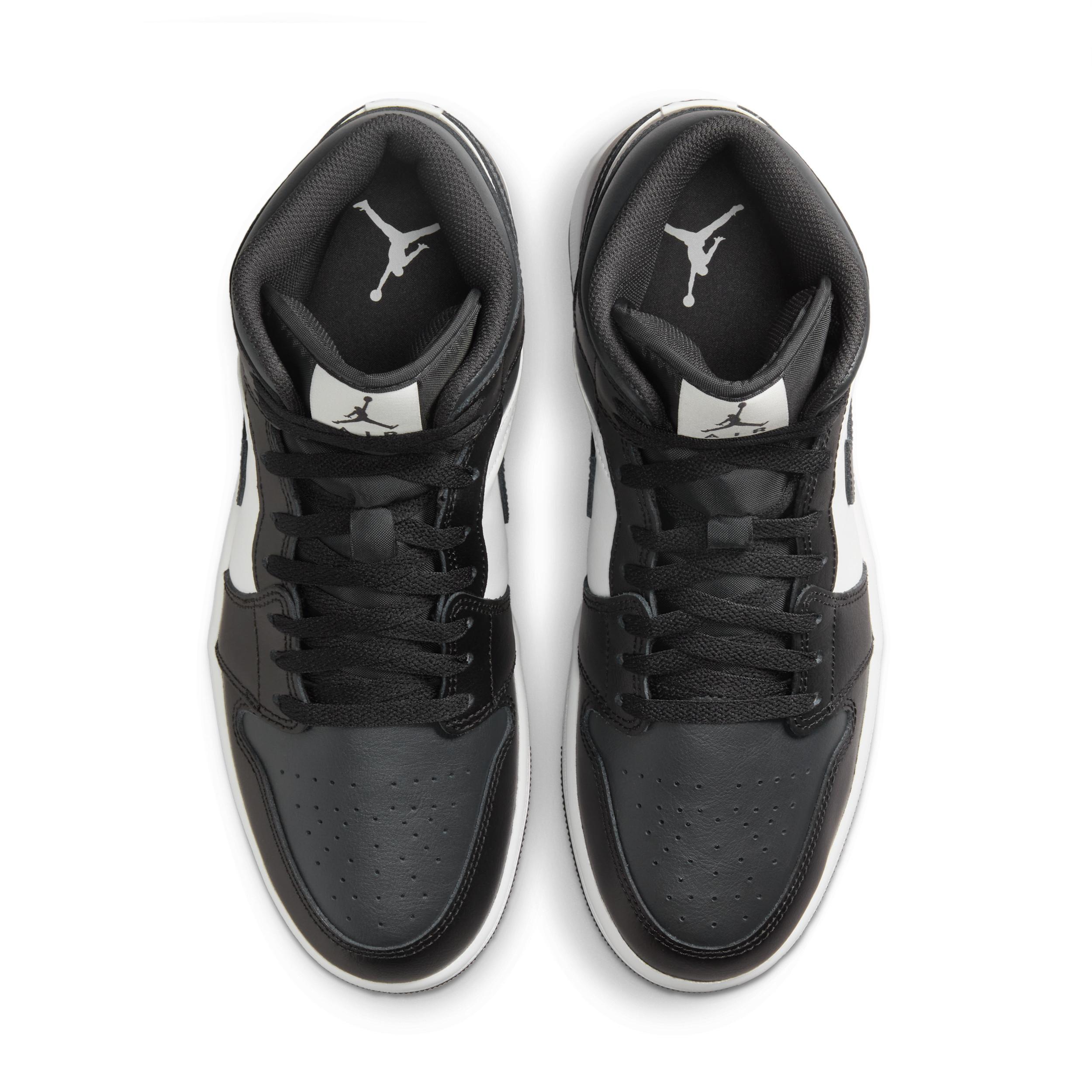 Mens Air Jordan 1 Mid Shoes Product Image