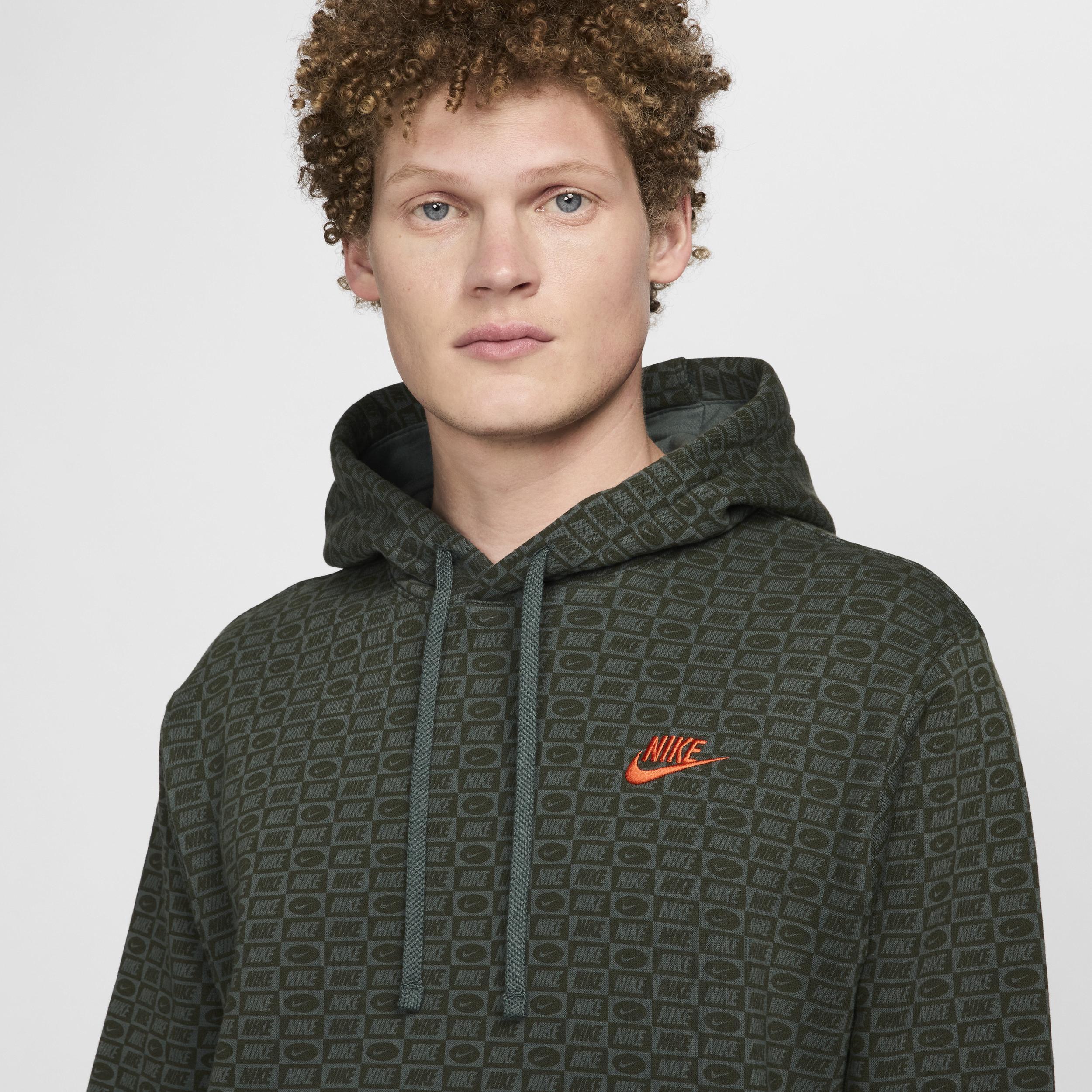 Nike Sportswear Club Fleece Men's Pullover Hoodie Product Image