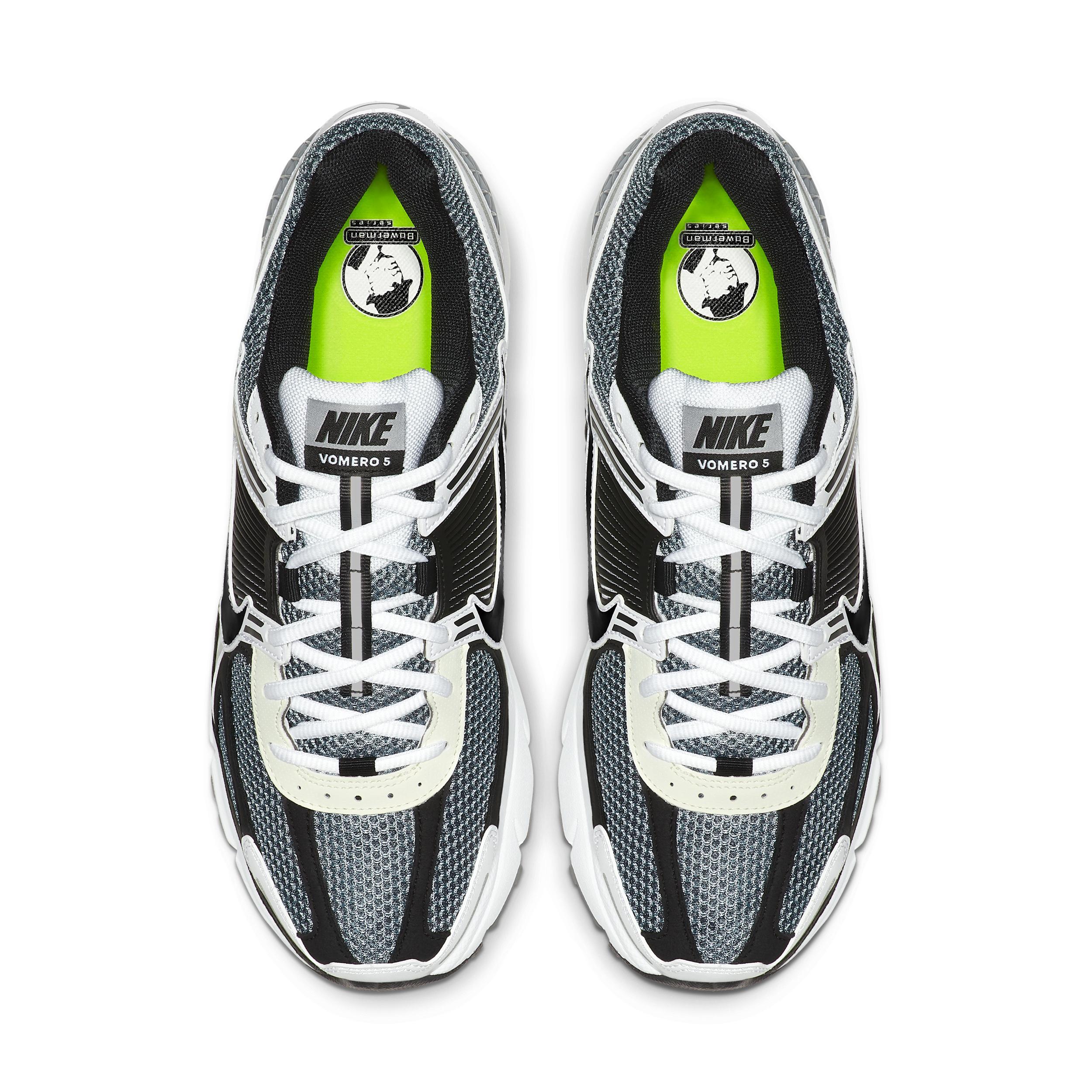 Nike Men's Zoom Vomero 5 SE SP Shoes Product Image