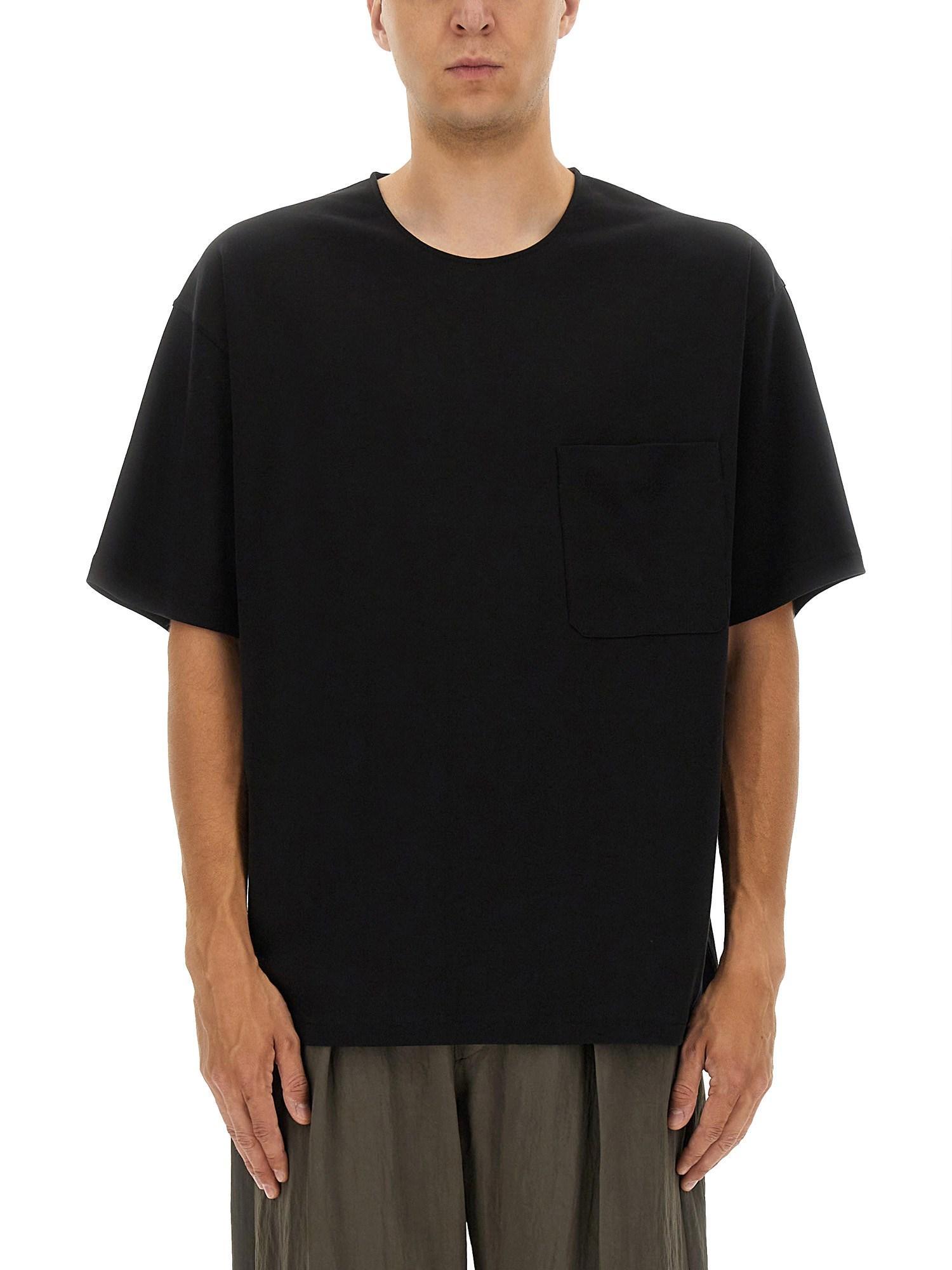 lightweight-jersey T-shirt Product Image