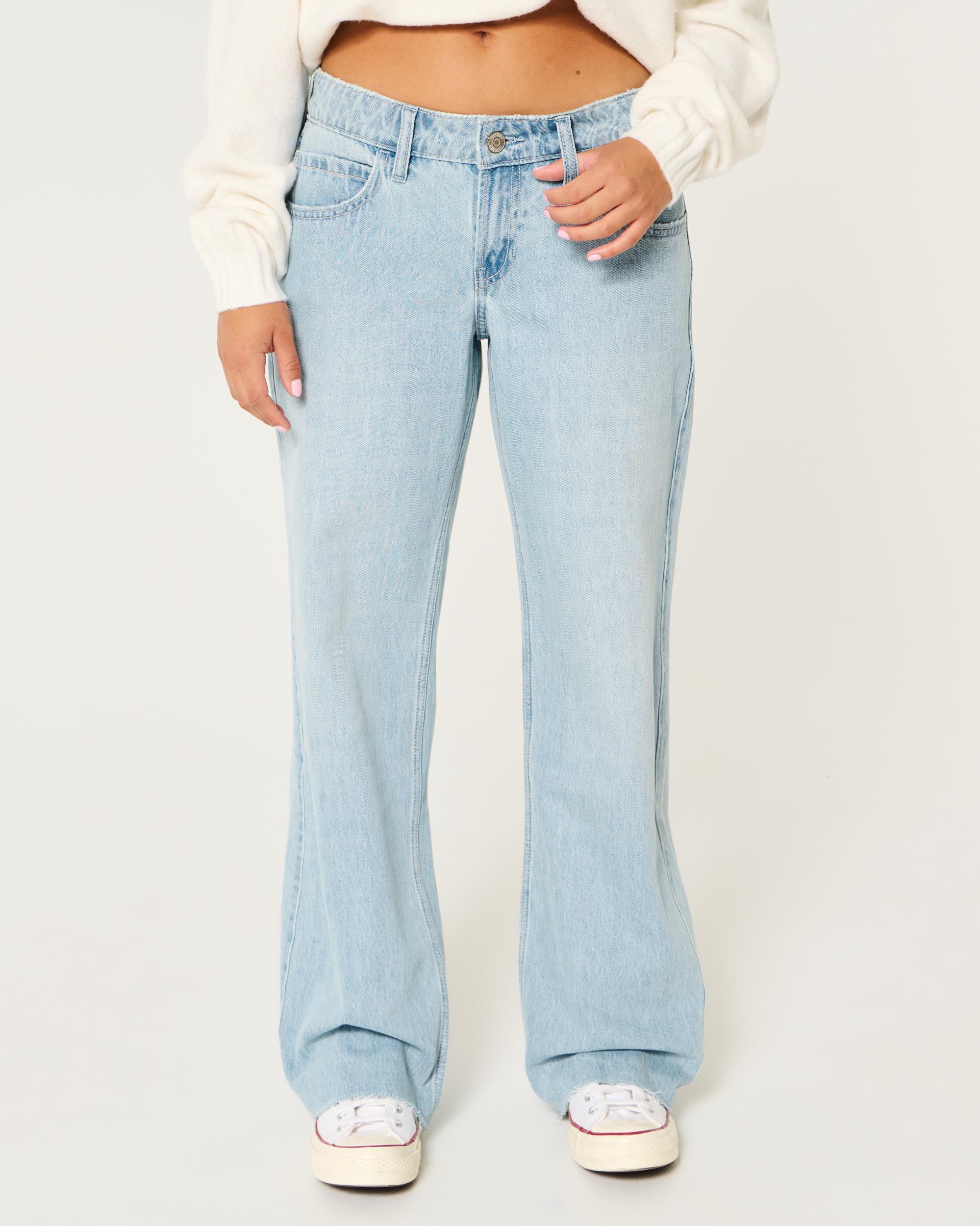 Low-Rise Light Wash Baggy Jeans Product Image