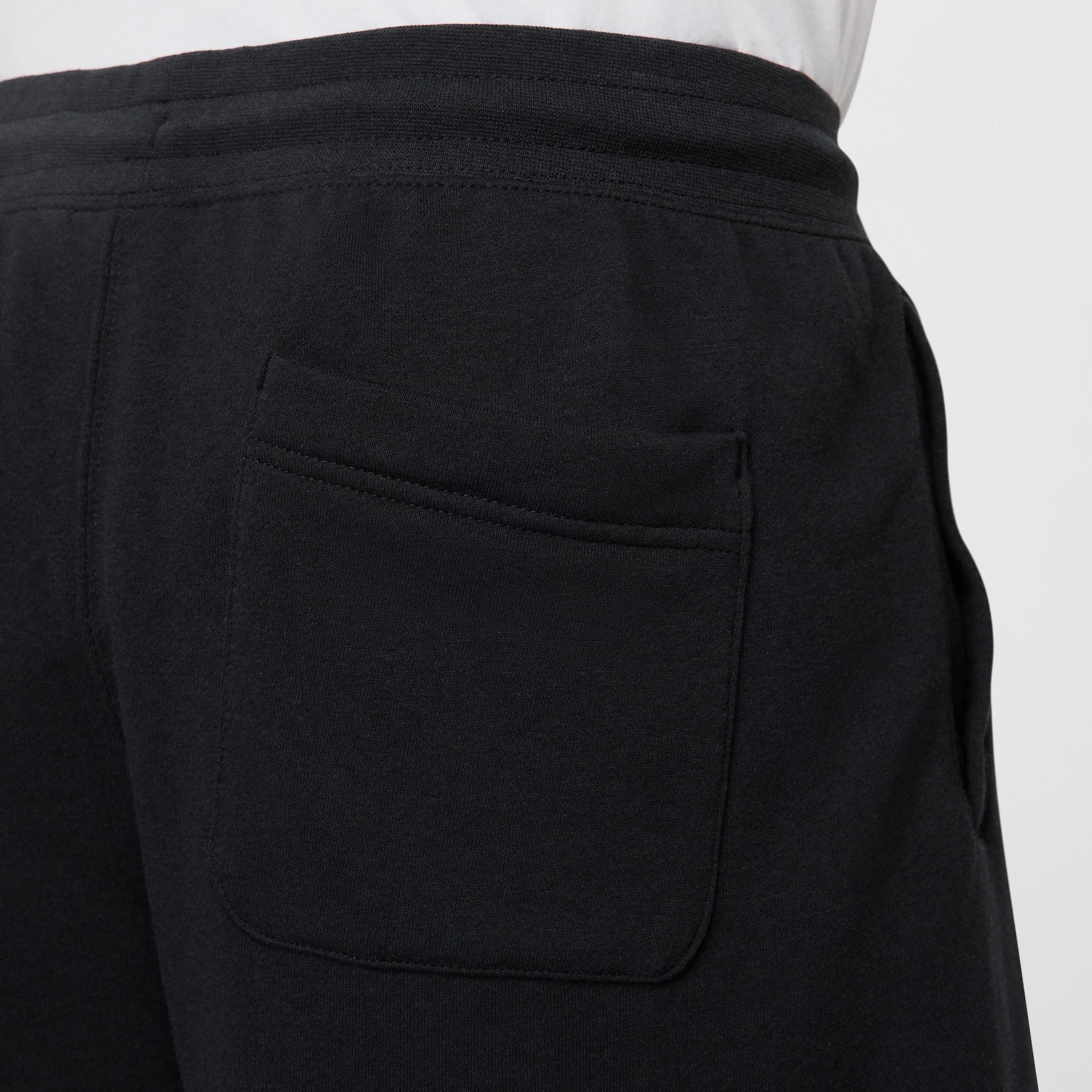 Nike Club Men's French Terry Alumni Shorts Product Image