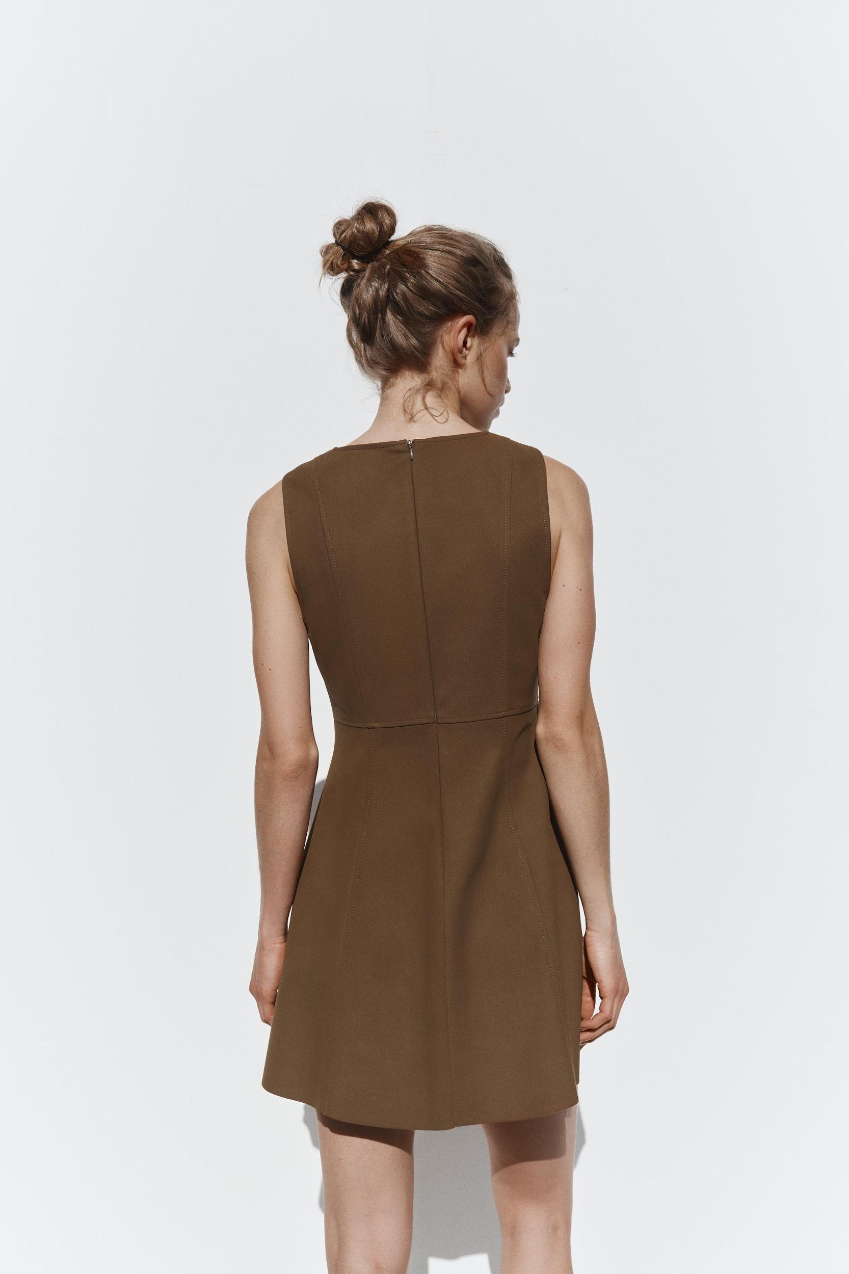 SHORT SLEEVELESS DRESS Product Image