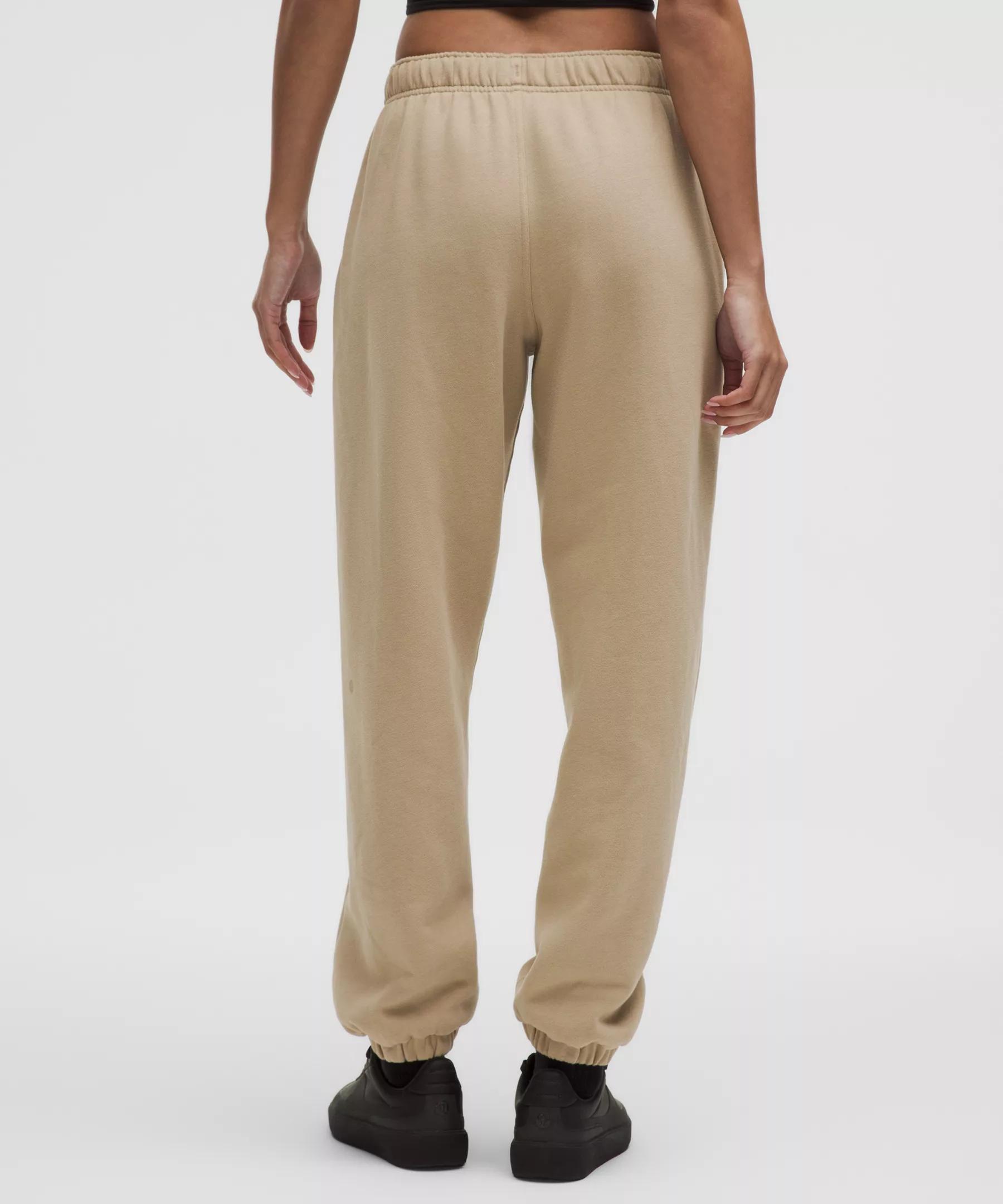 Scuba Mid-Rise Oversized Jogger *Short Product Image