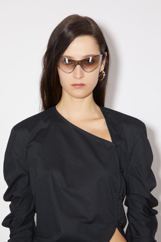 Asymmetric blouse Product Image