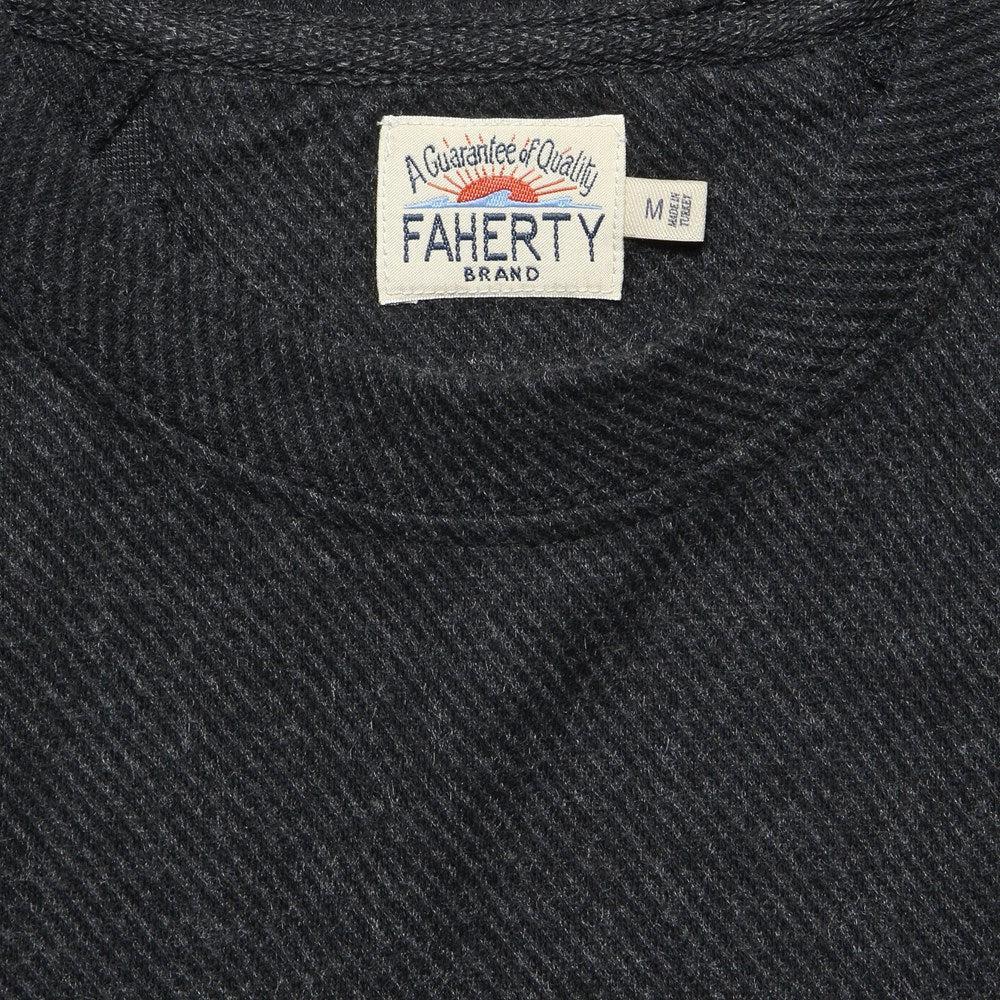 Legend Sweater Crew - Black Product Image