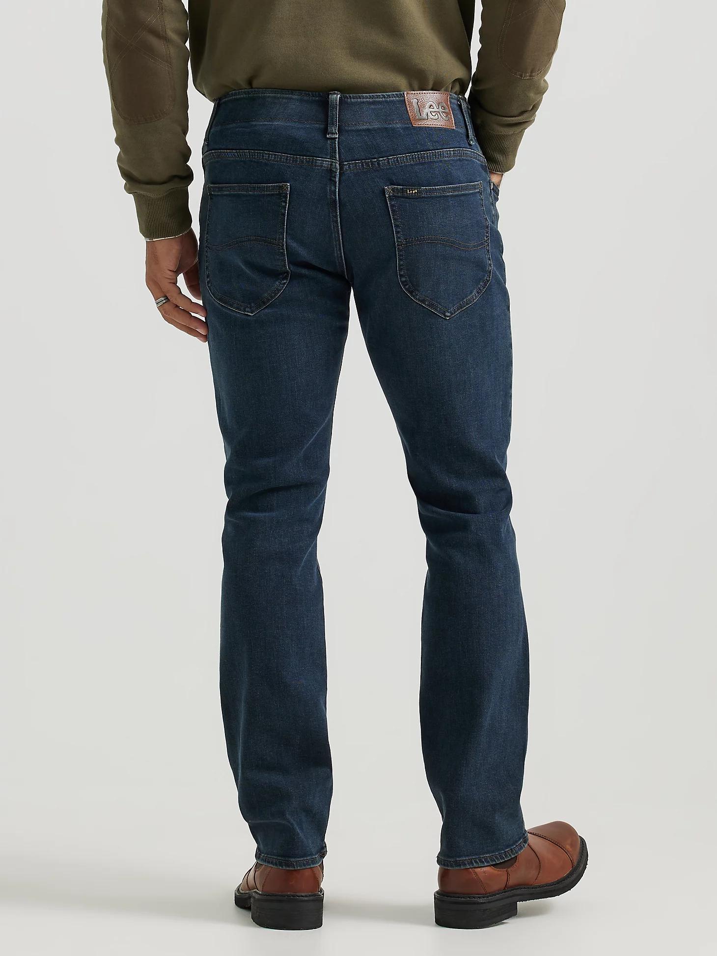 Men's Extreme Motion MVP Straight Fit Tapered Jean | Men's Jeans | Lee® Product Image