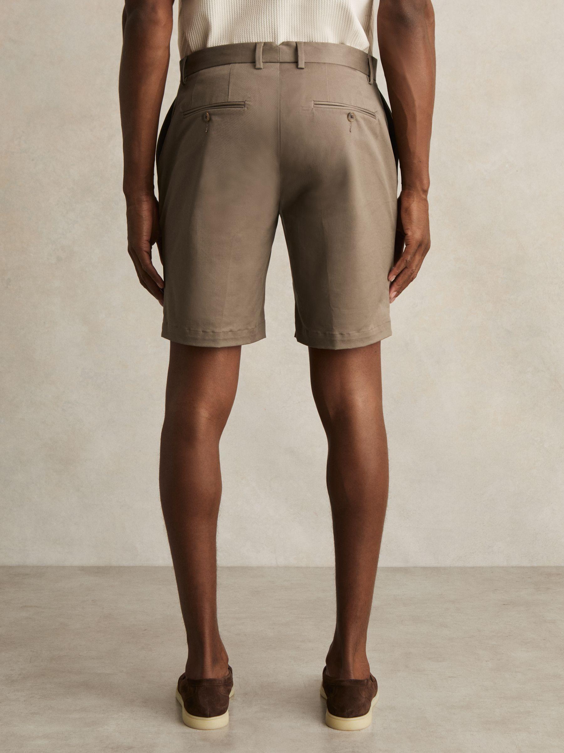 Cotton Chino Shorts With shorts in Taupe Product Image