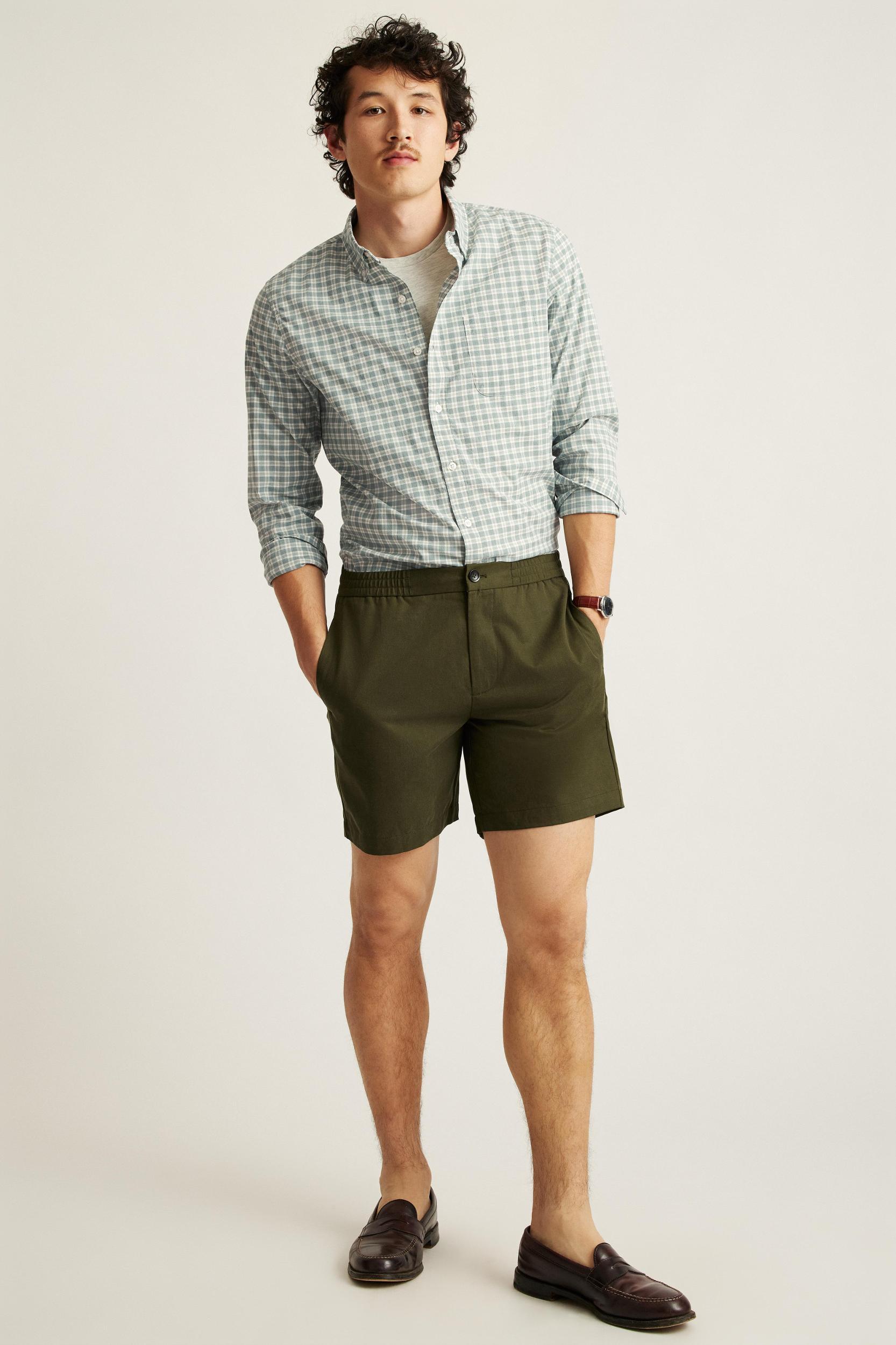 Weekend Wanderer Short Product Image