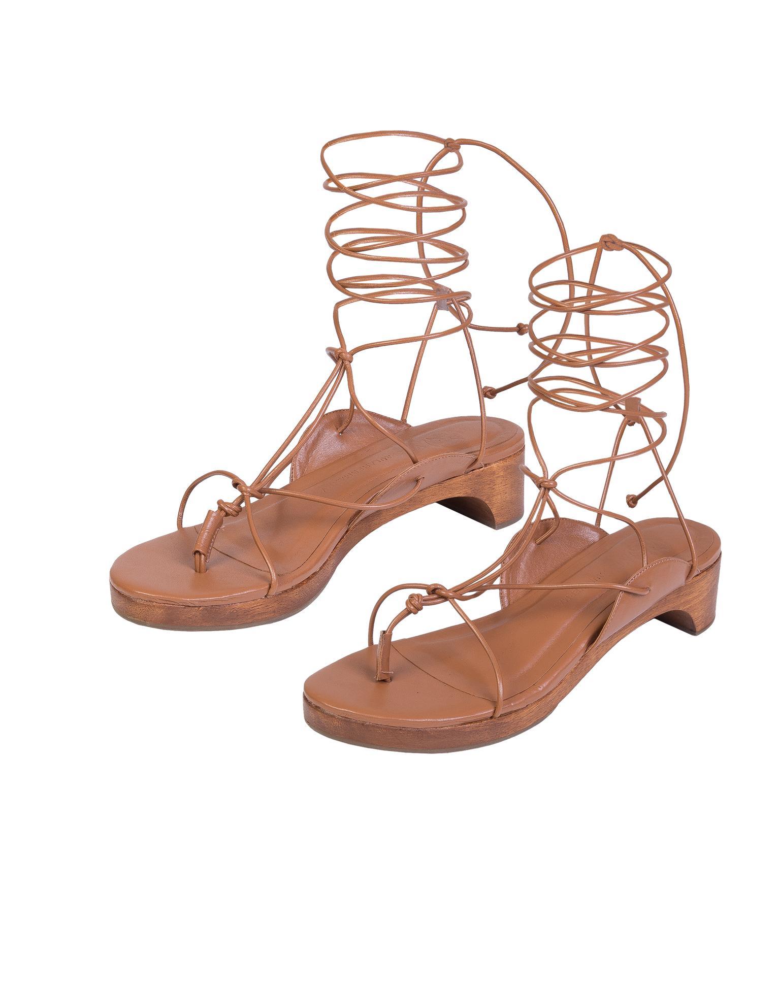 R23 D1 Callas Sandal - Natural Product Image