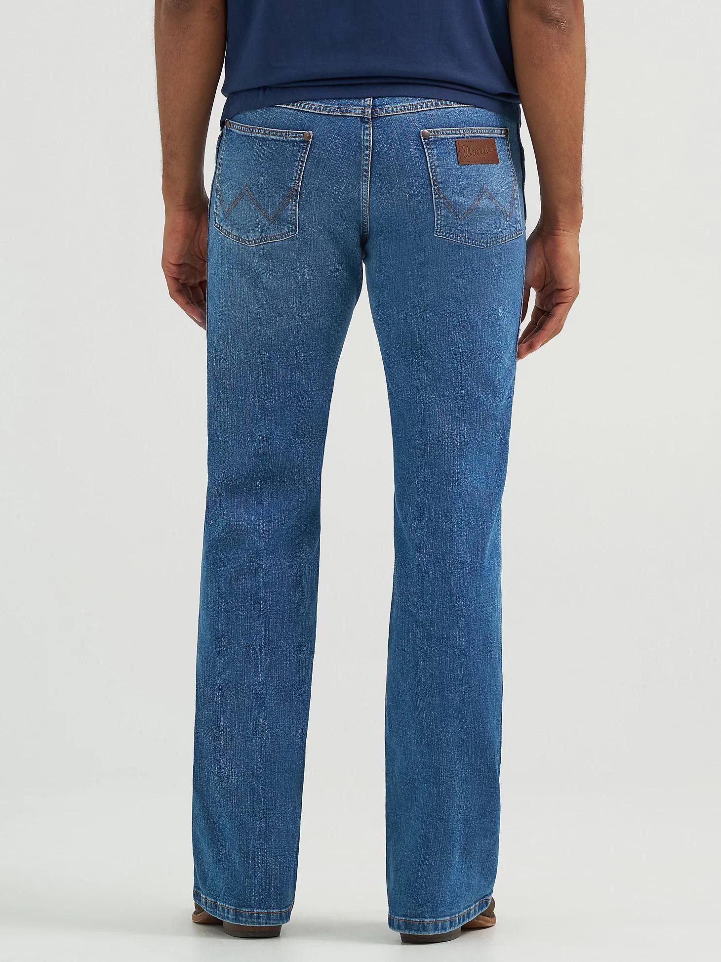 Men's Loose Bootcut Jean | Men's JEANS | Wrangler® Product Image