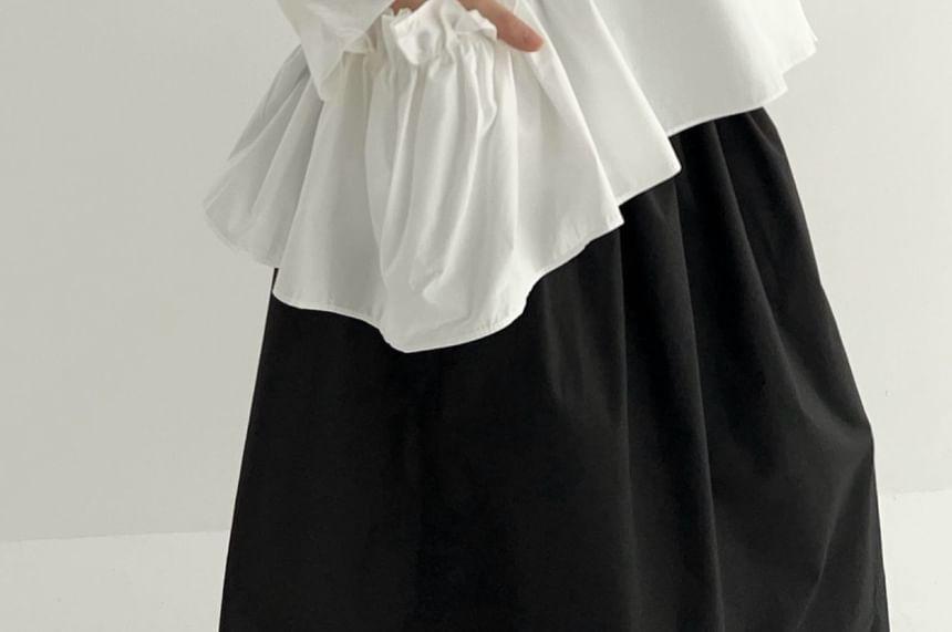 Long-Sleeve Plain Flowy Top Product Image
