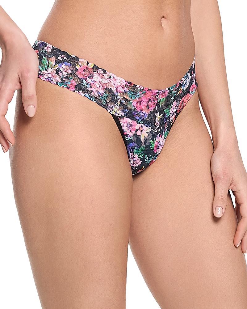 Printed Low-Rise Signature Lace Thong Product Image