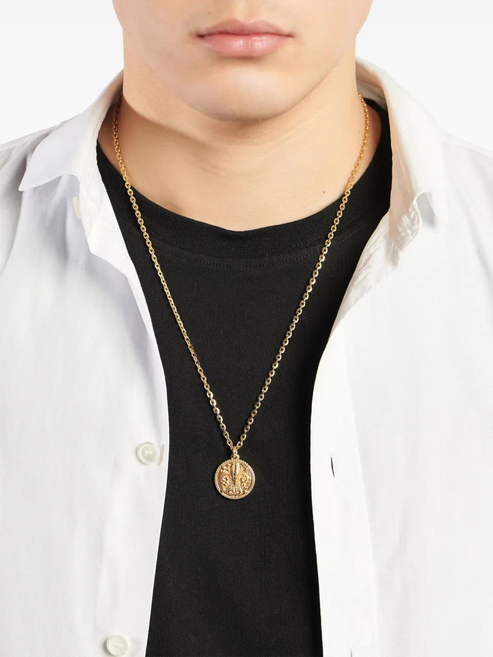 Lily tag pendant necklace Product Image