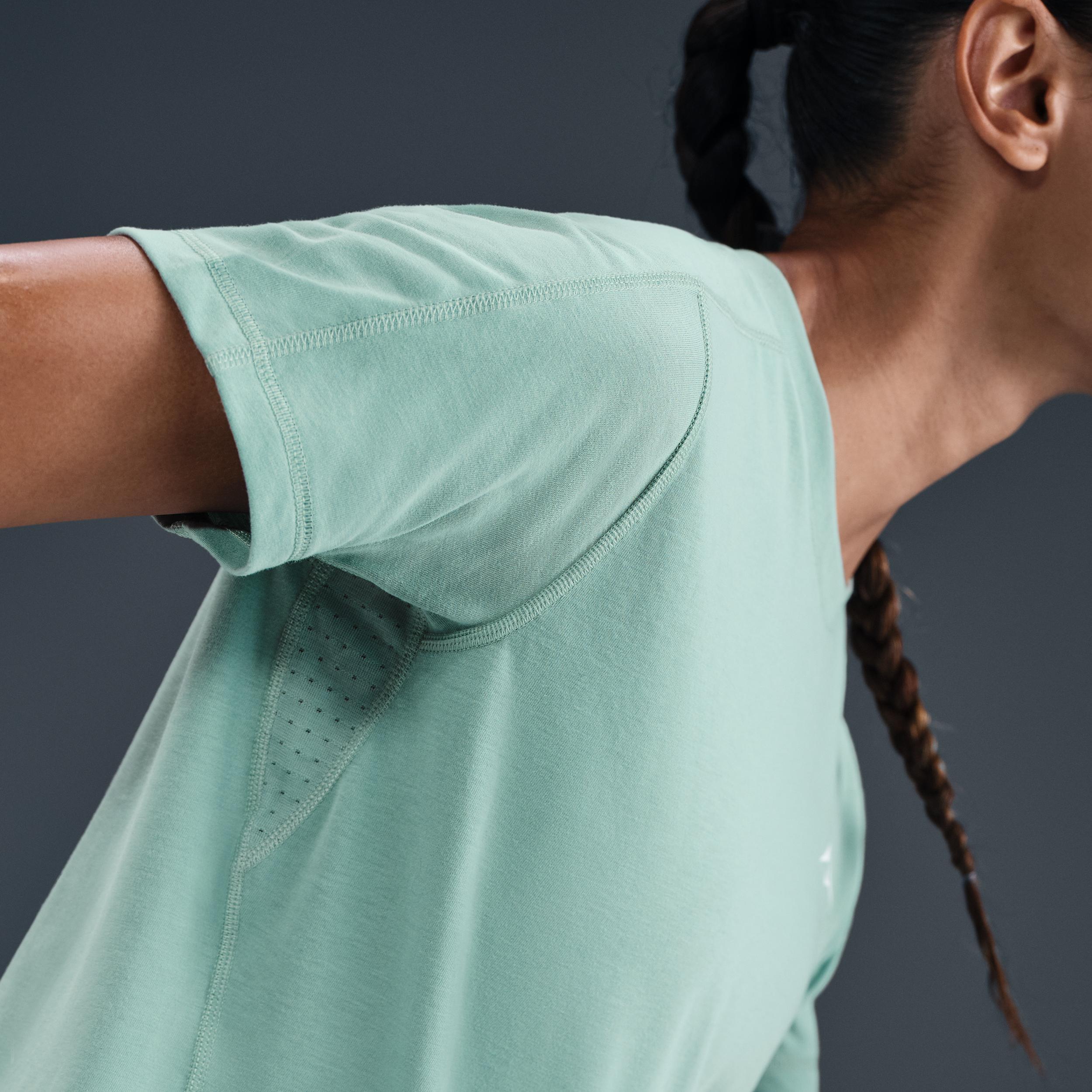 Nike Trail Women's Dri-FIT Short-Sleeve Running Top Product Image