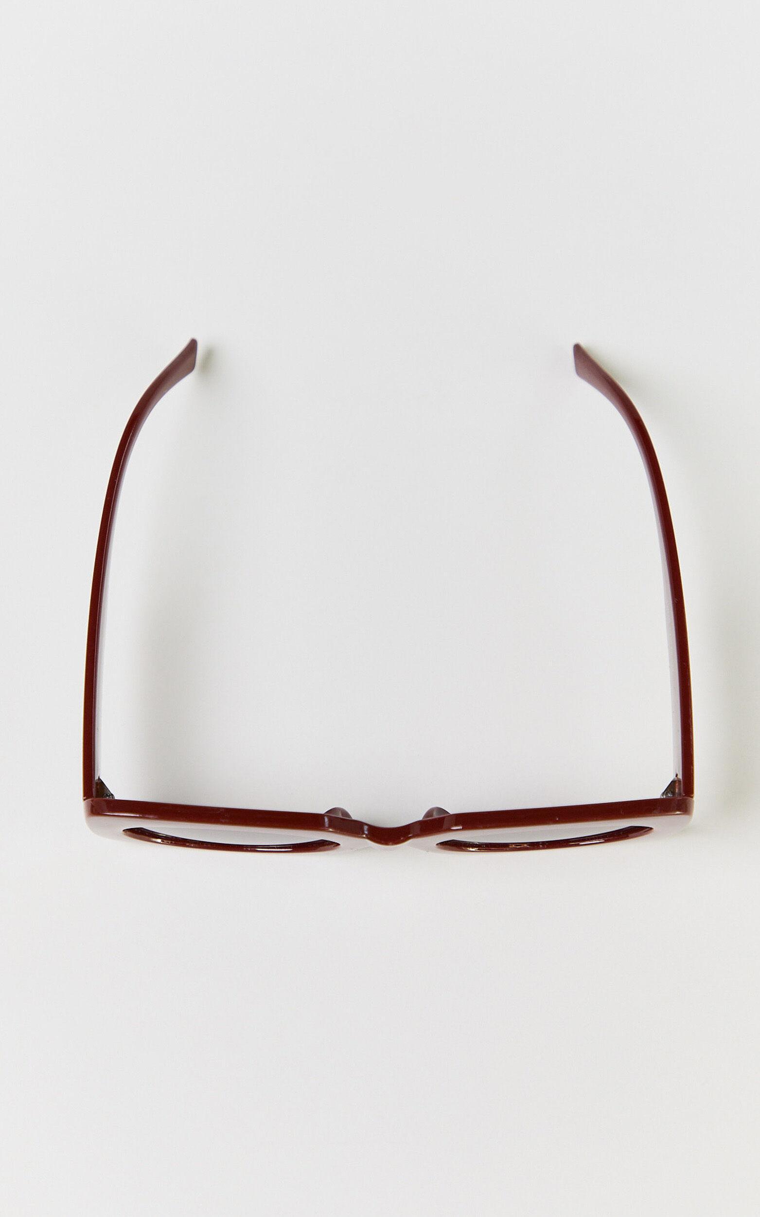 Shane Sunglasses - Rectangular Thick Frame Sunglasses in Burgundy Product Image