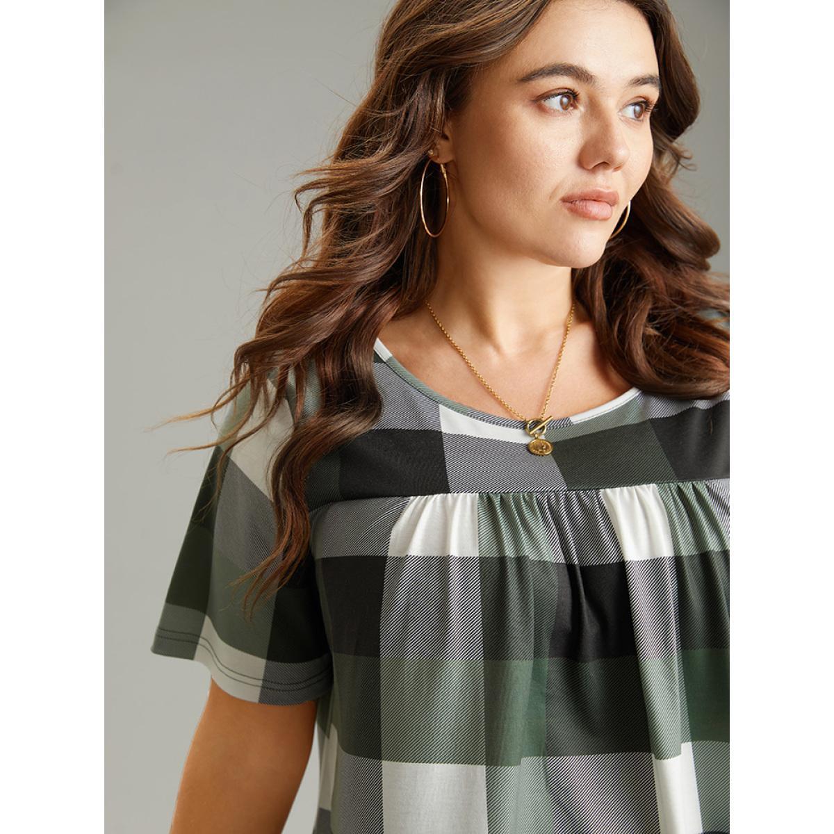 Plus Size Plaid Round Neck Gathered T-shirt Green Women Casual Gathered Plaid Round Neck Everyday T-shirts BloomChic 28/5X Product Image