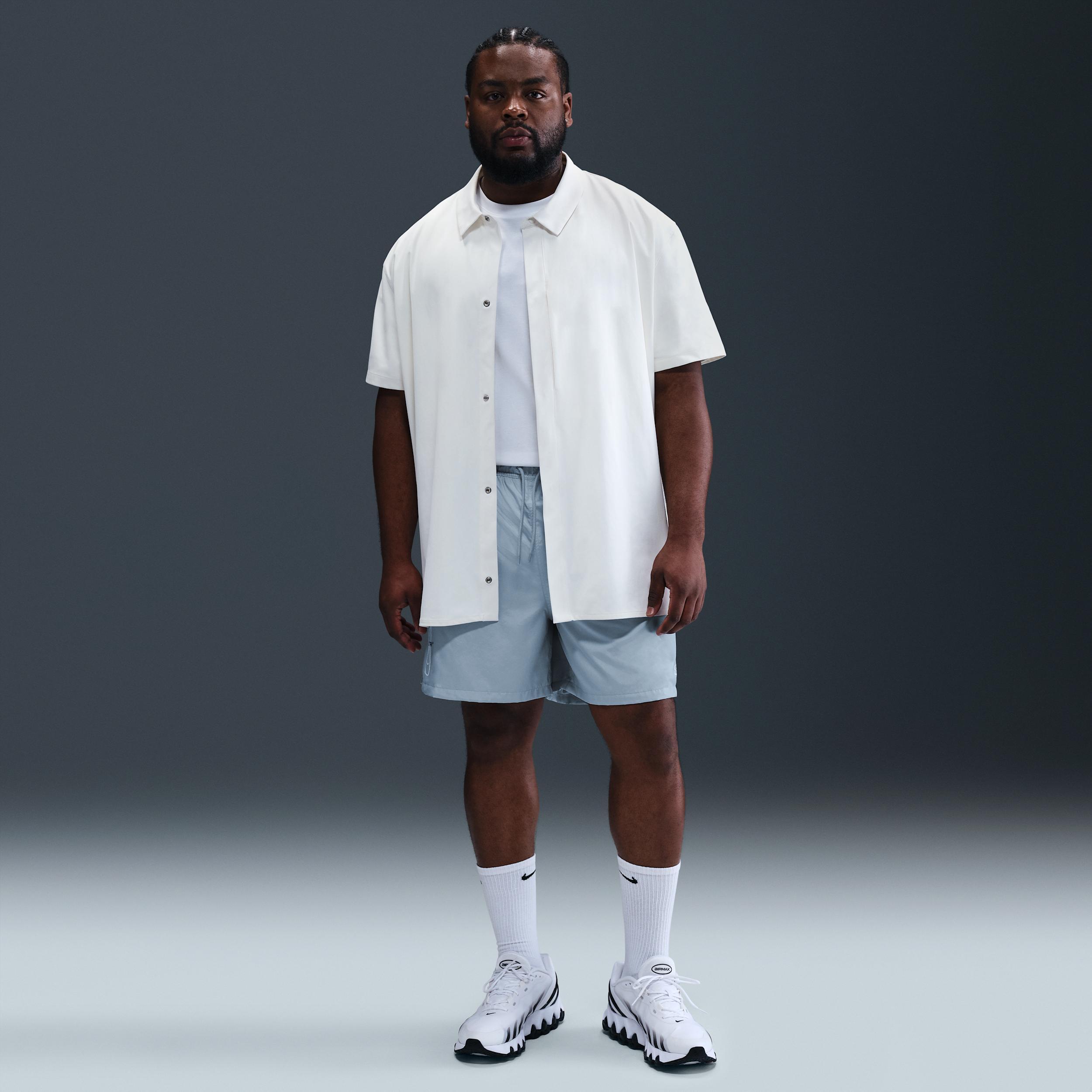 Nike Men's Club Flow Shorts Product Image