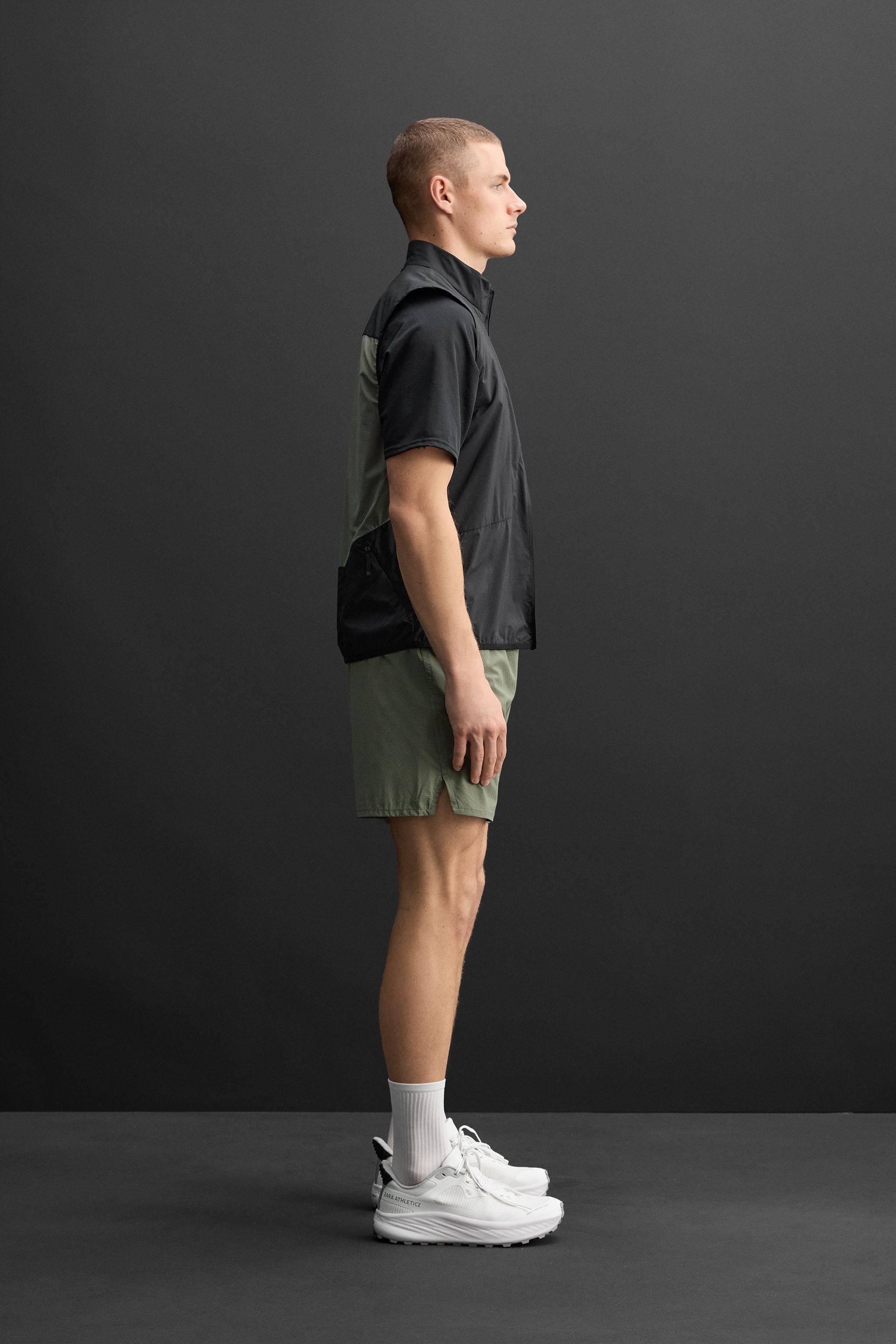 TRAIL TRAINING SHORTS Product Image