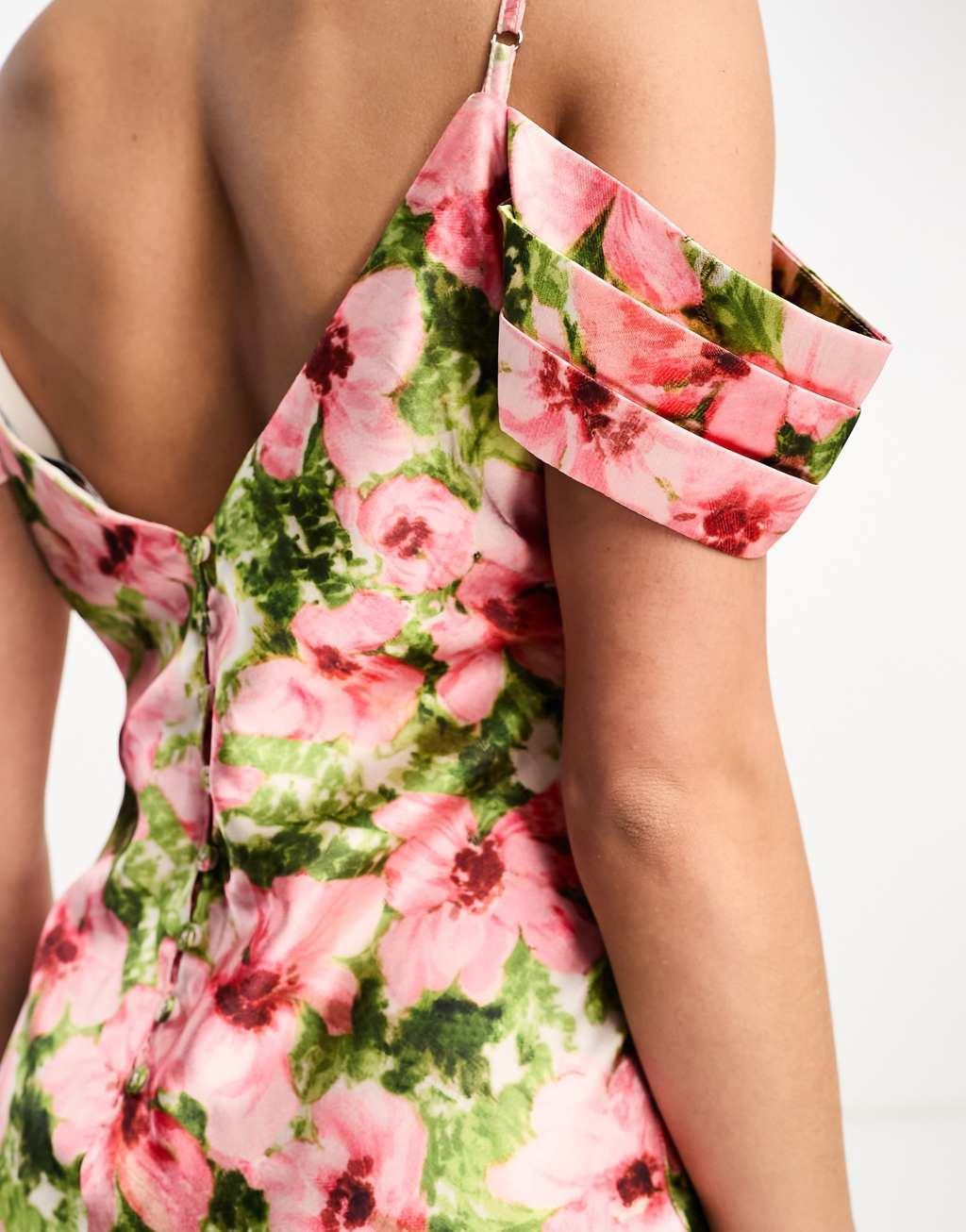 Hope & Ivy cold shoulder satin midaxi dress Product Image