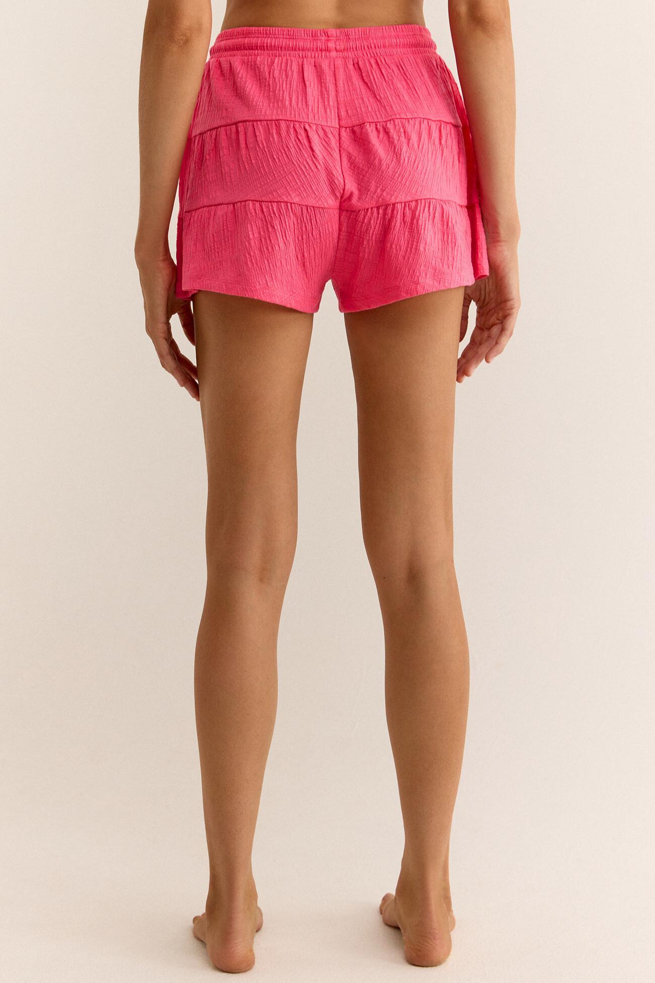 On The Tier Short Product Image
