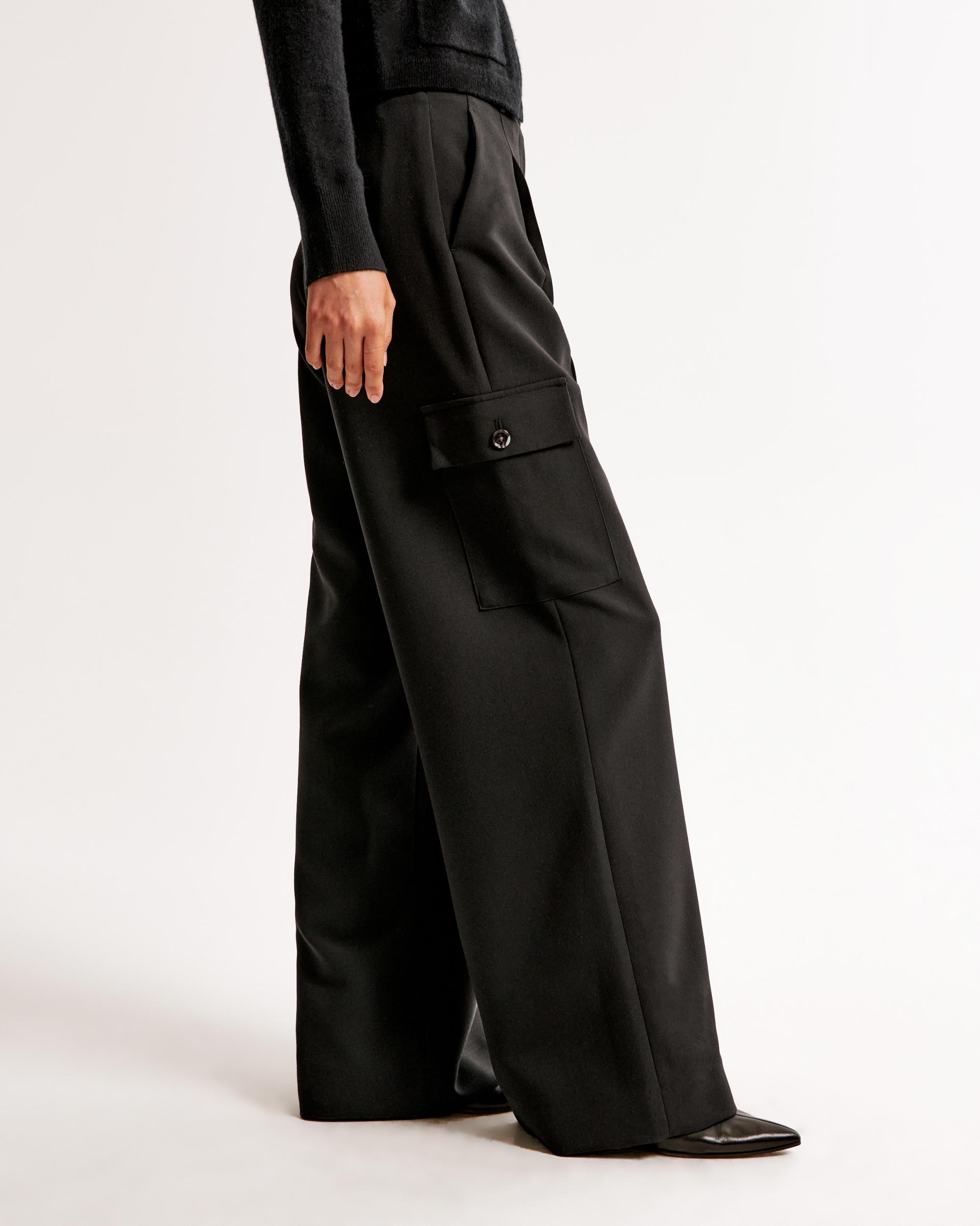 A&F Harper Tailored Ultra Wide Leg Cargo Pant Product Image