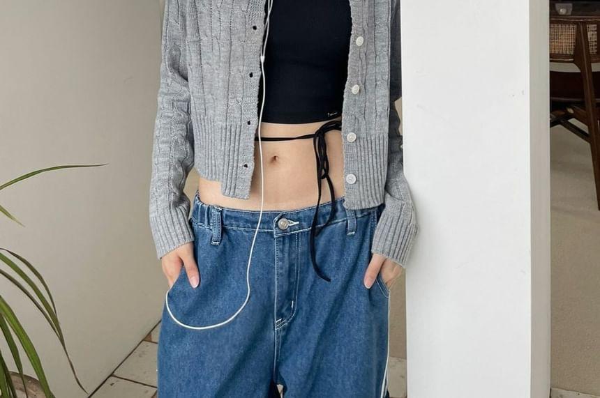 Plain Round Neck Slim-Fit Cardigan Product Image