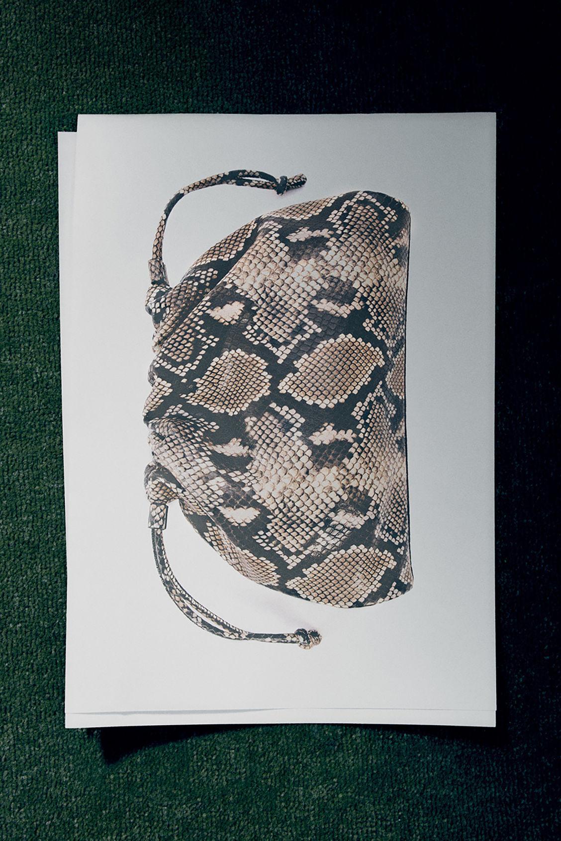 MINI CAVATELLI CLUTCH BAG - LEATHER Product Image