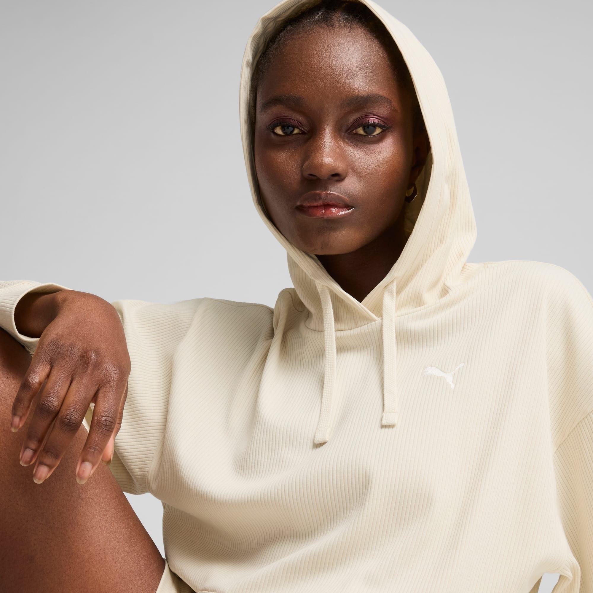 ESS ELEVATED Comfort Rib Hoodie Women Product Image