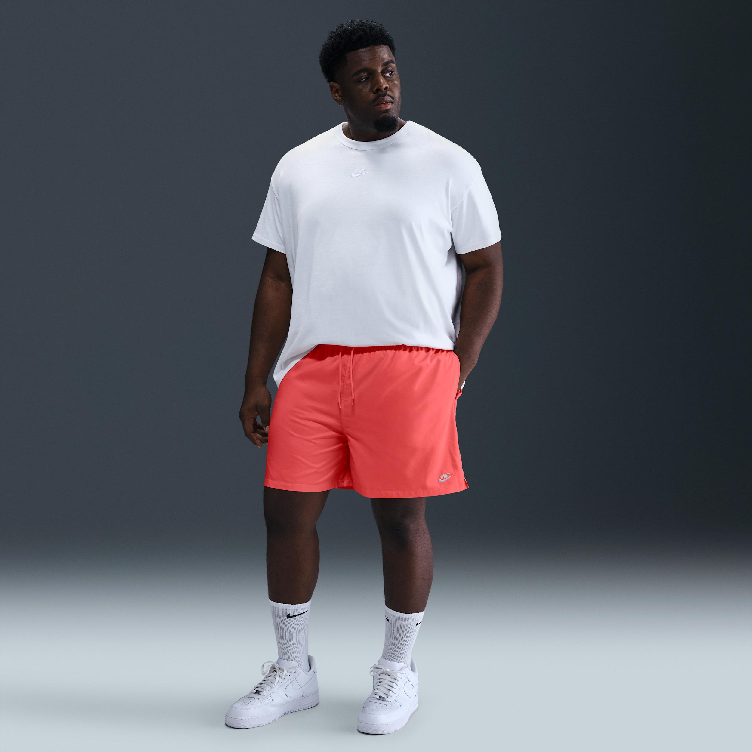 Nike Men's Club Woven Flow Shorts Product Image