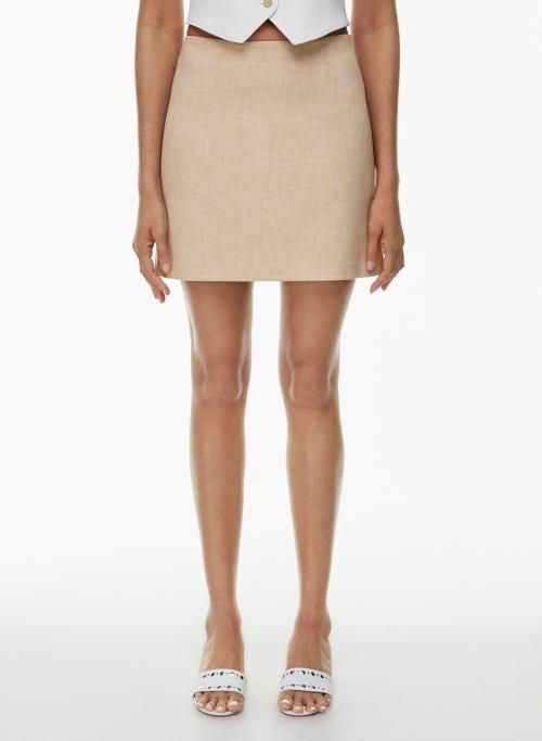 classic mini skirt Product Image