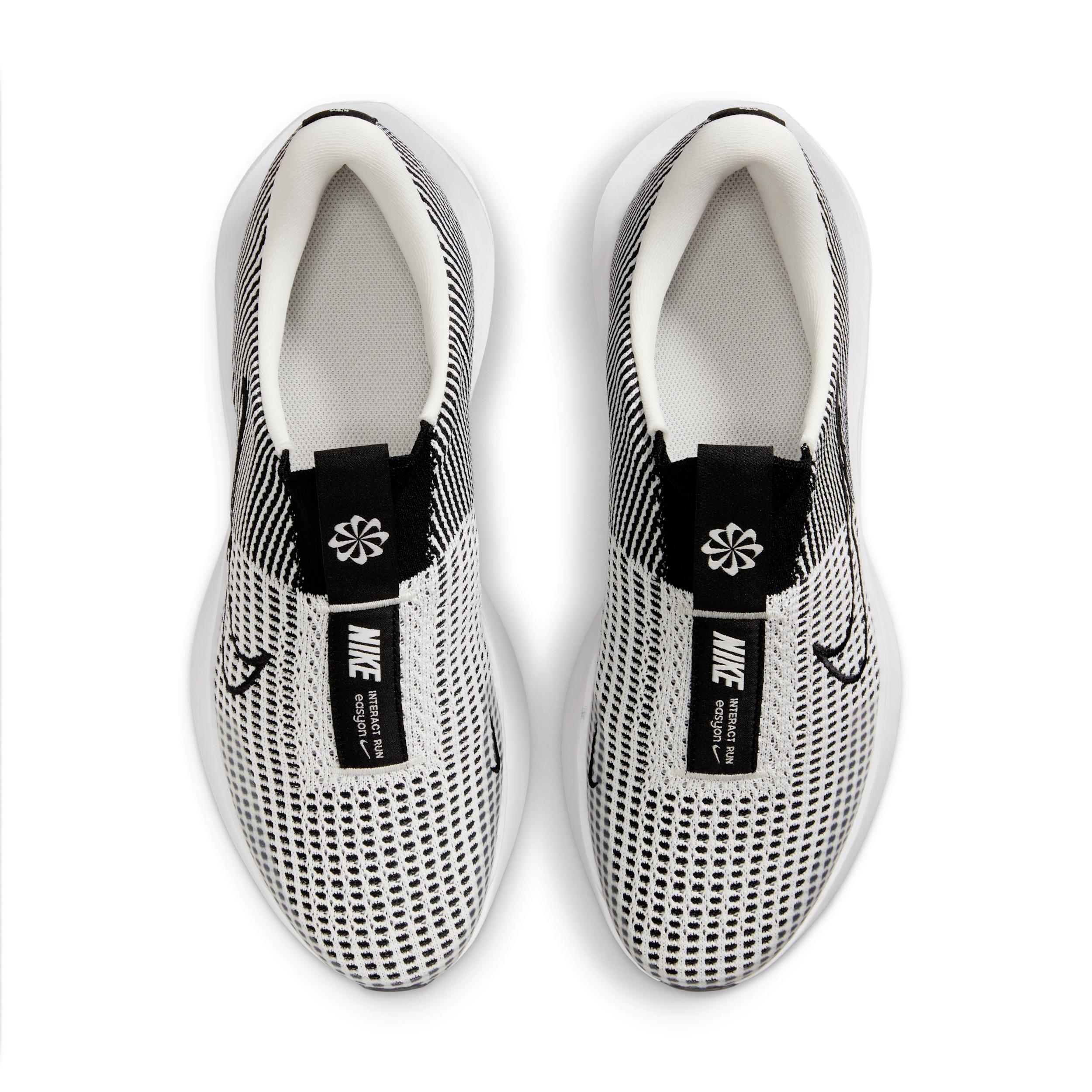Nike Interact Run EasyOn Men's Road Running Shoes Product Image