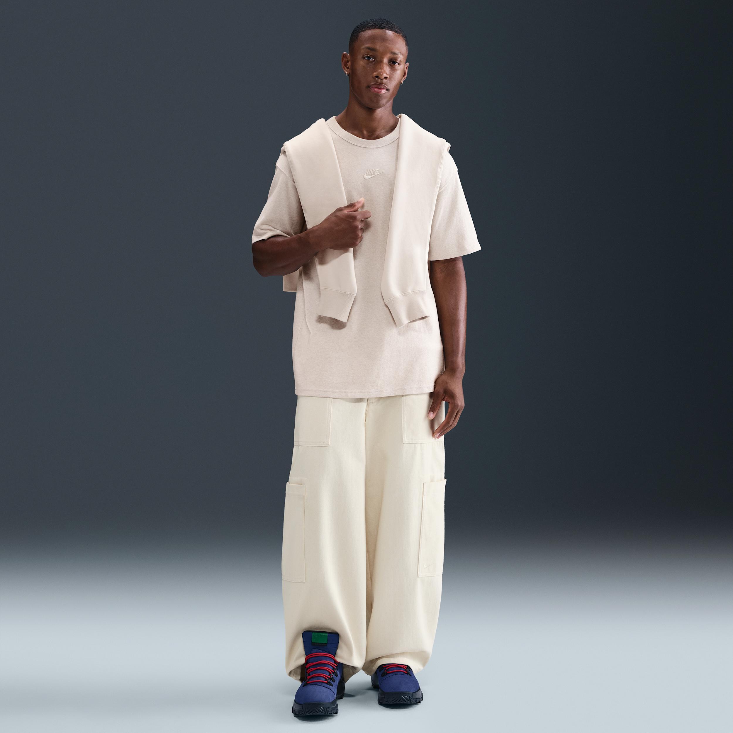 Men's Nike Sportswear Premium Essentials T-Shirt Product Image