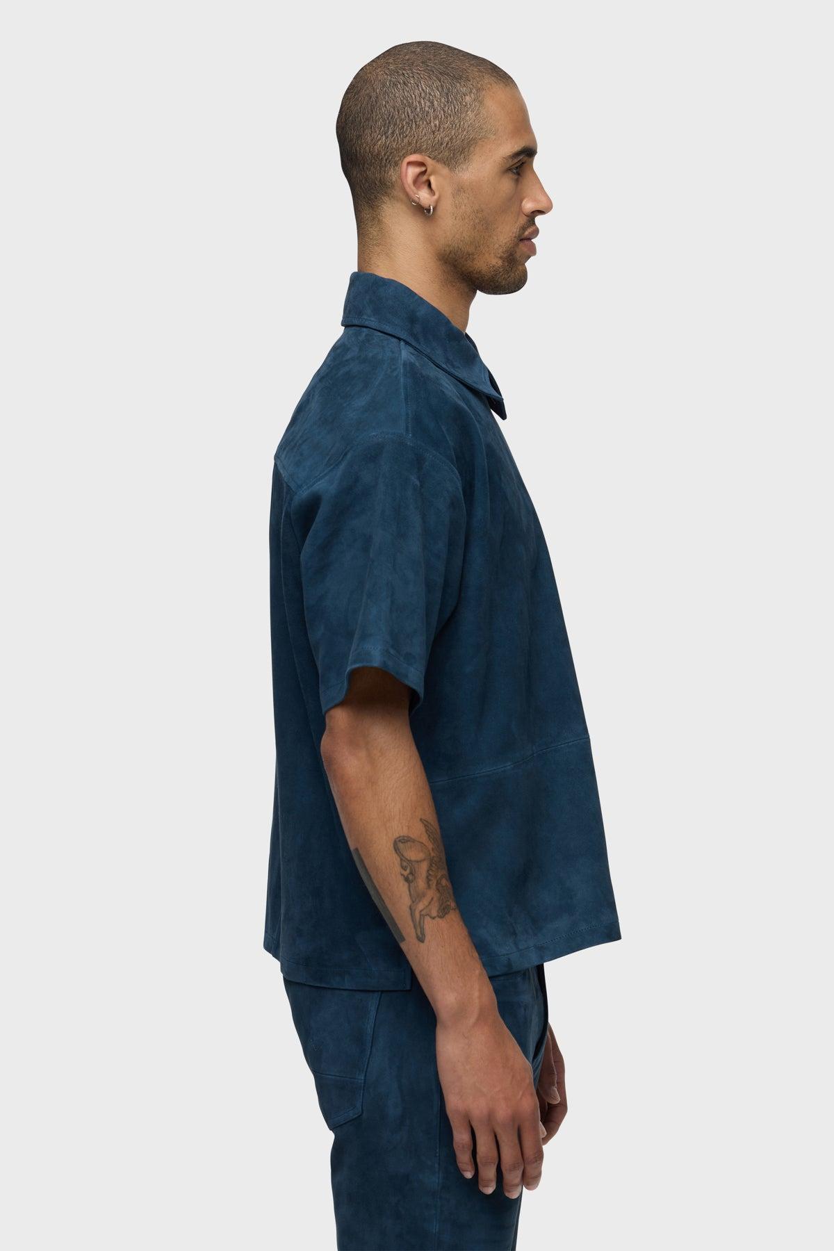 Short Sleeve Zip Shirt Male Product Image
