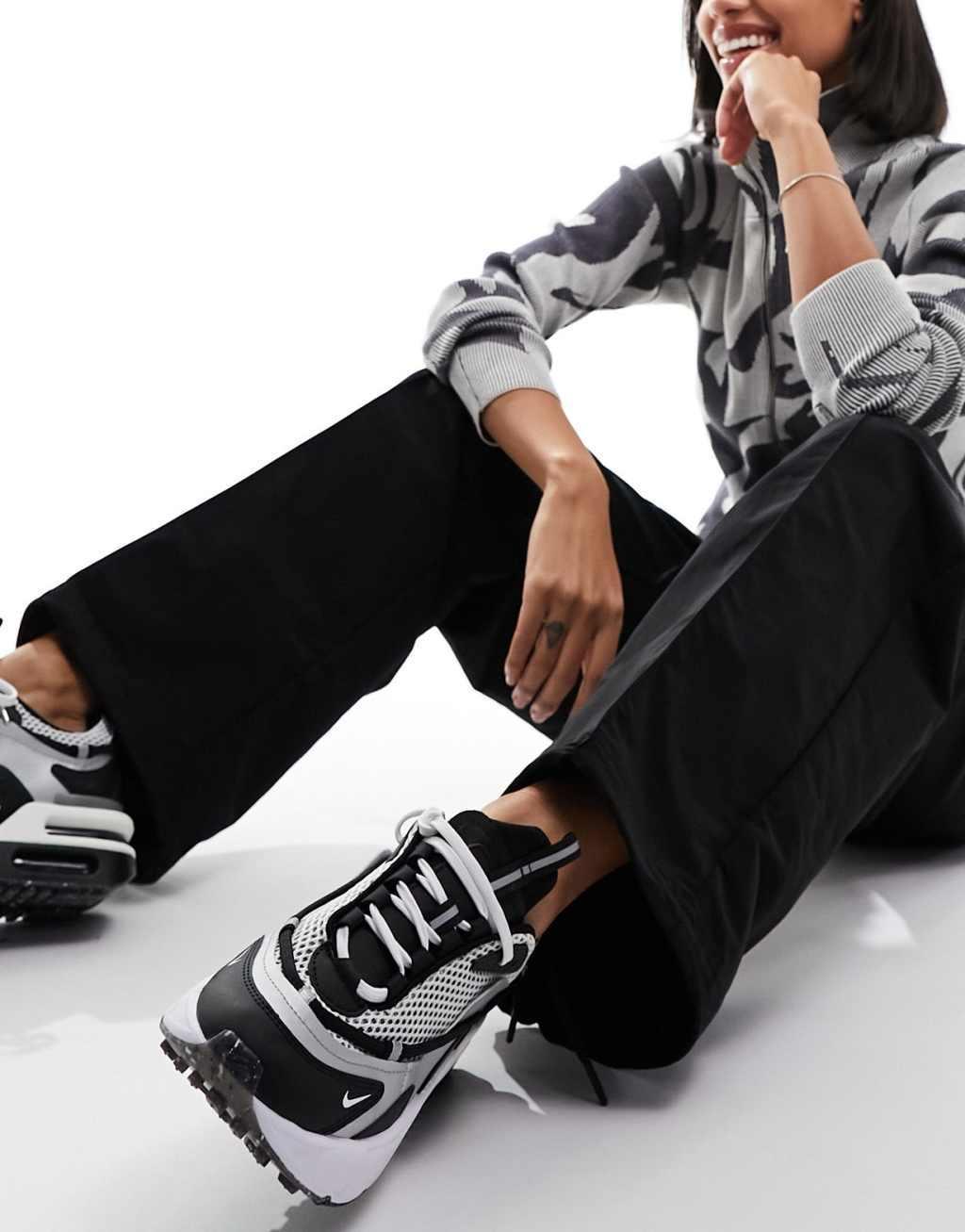 Women's Nike Sportswear Everything Wovens Mid-Rise Open-Hem Pants Product Image