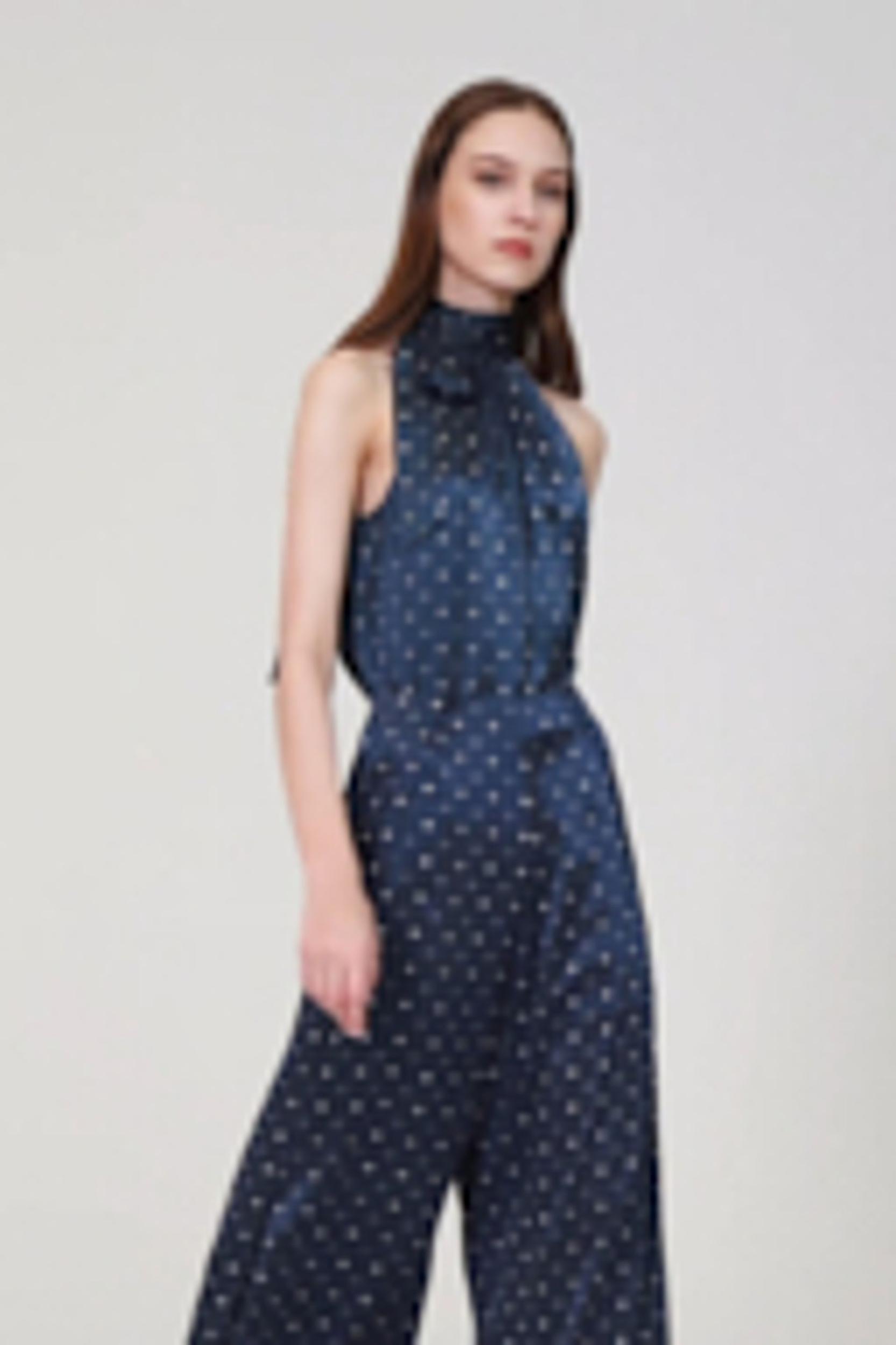 Halter Neck Silk Pine Shirt Product Image