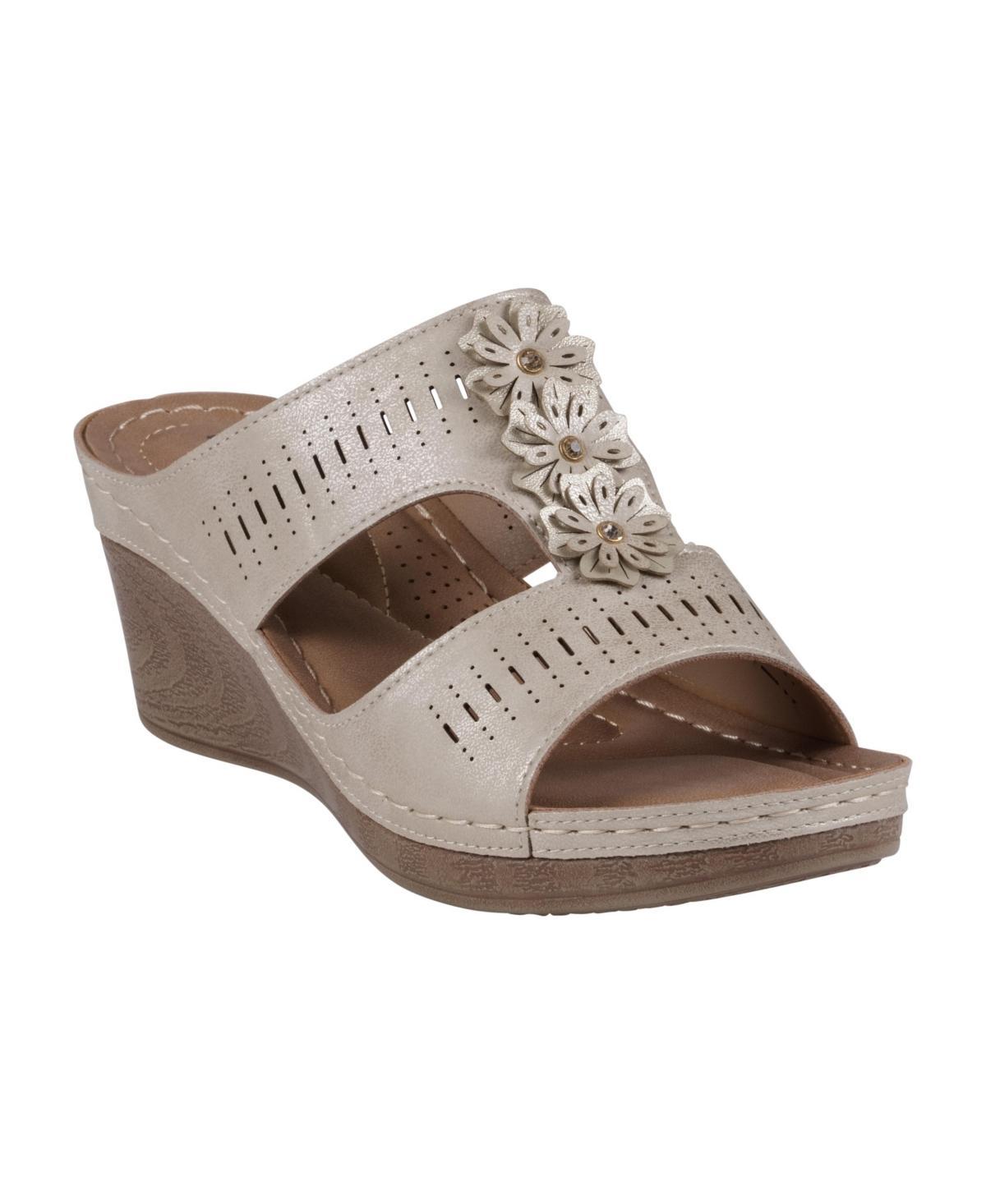 Gc Shoes Womens Lisette Flower Perforated Wedge Sandals Product Image